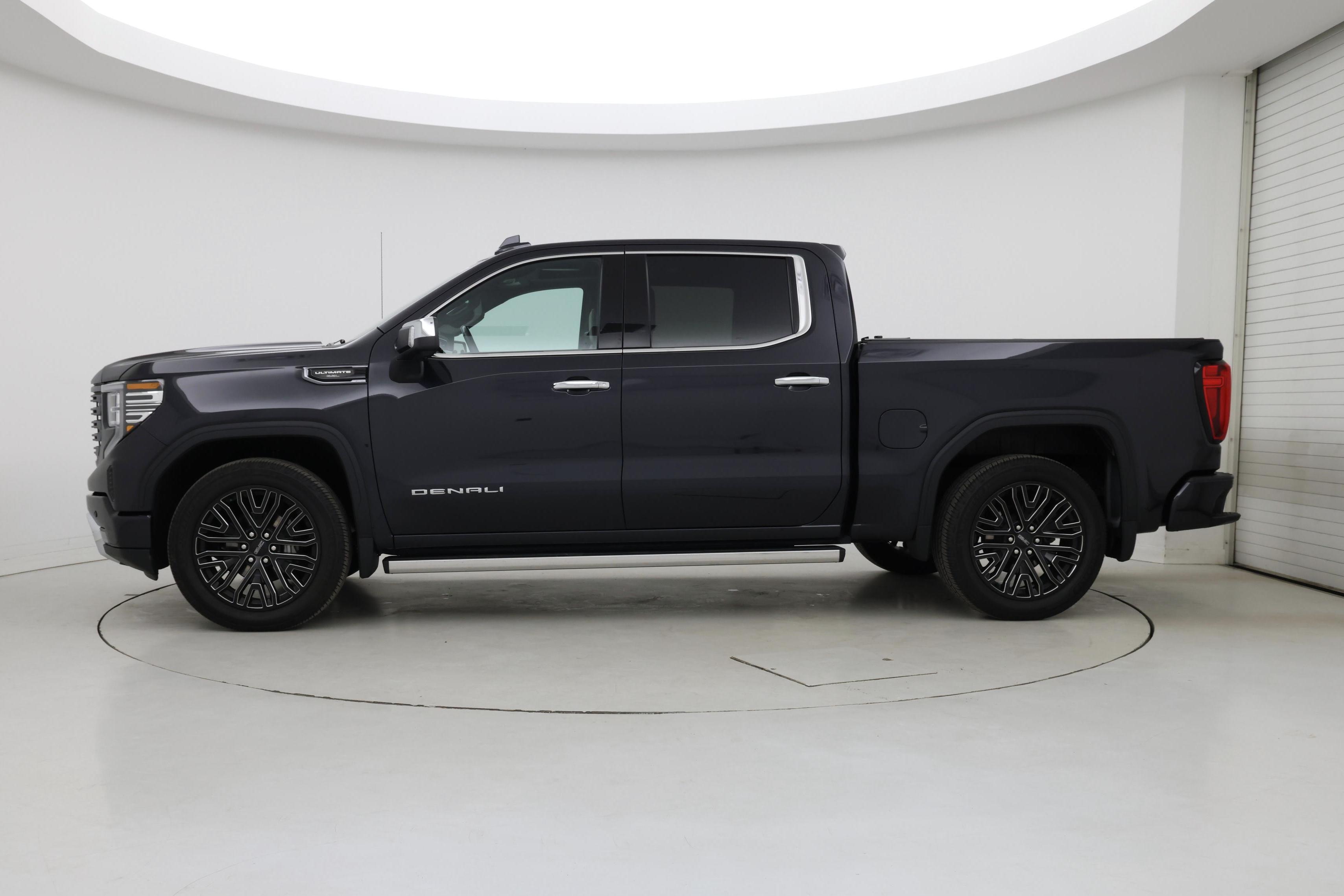 Thumbnail: 2022 GMC Sierra 1500 - 3
