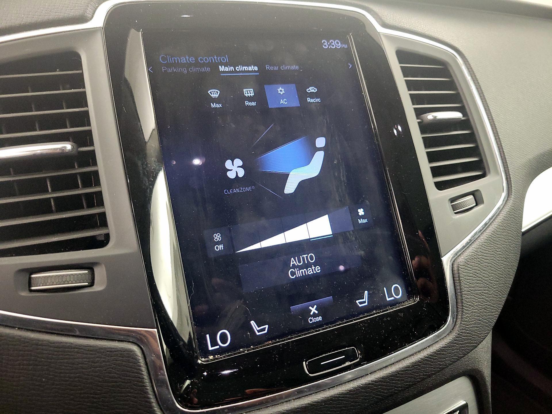 Thumbnail: 2018 Volvo XC90 - 17