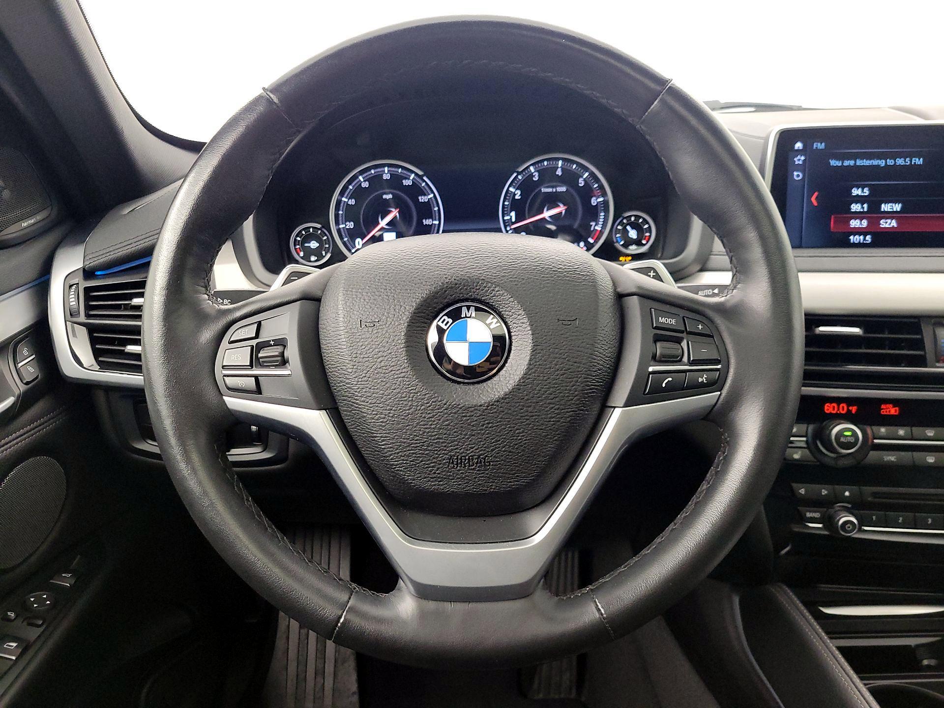 Thumbnail: 2019 BMW X6 - 10