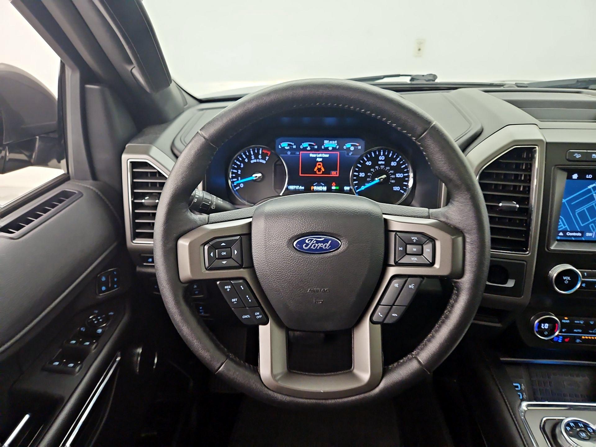 Thumbnail: 2019 Ford Expedition - 10