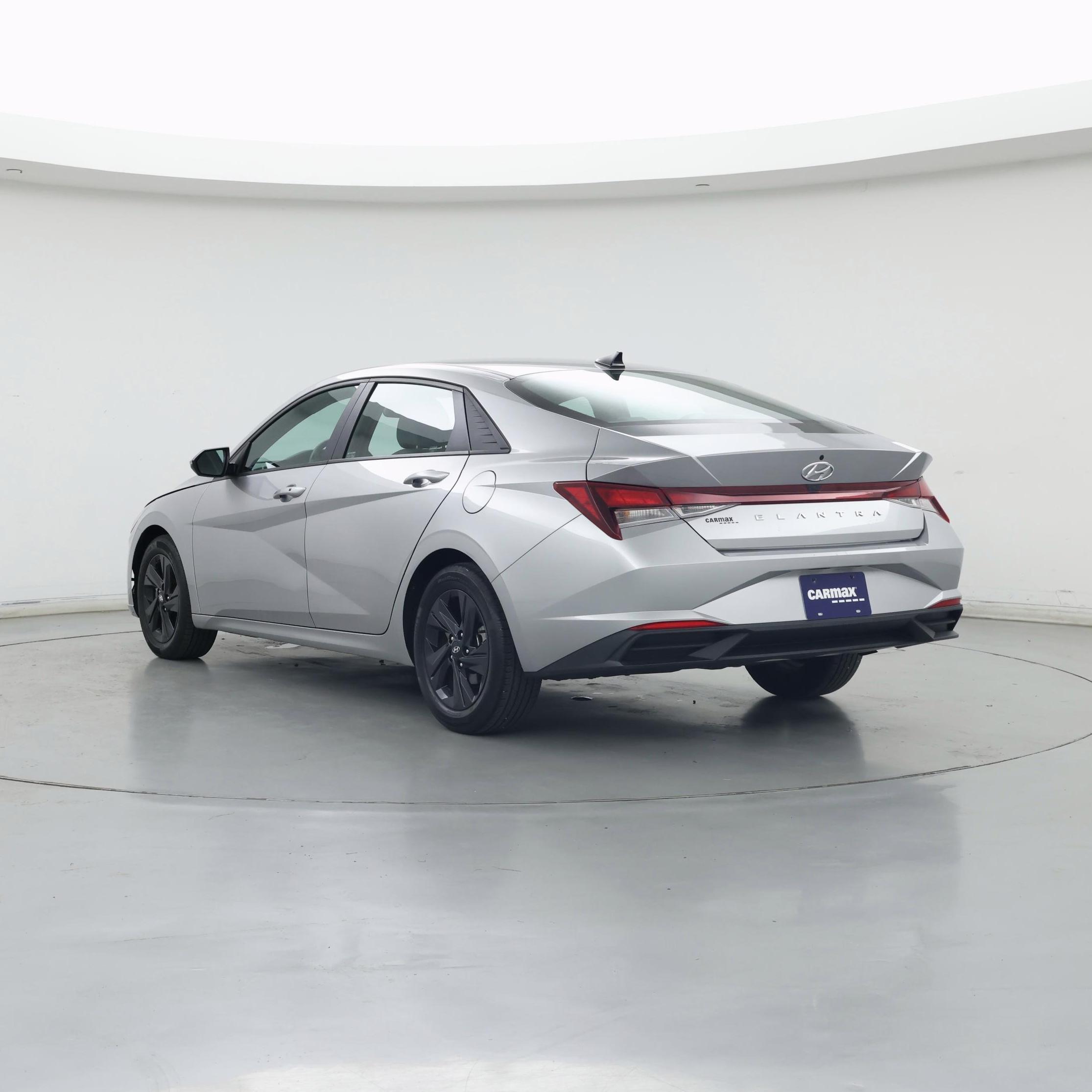 Thumbnail: 2021 Hyundai Elantra - 2