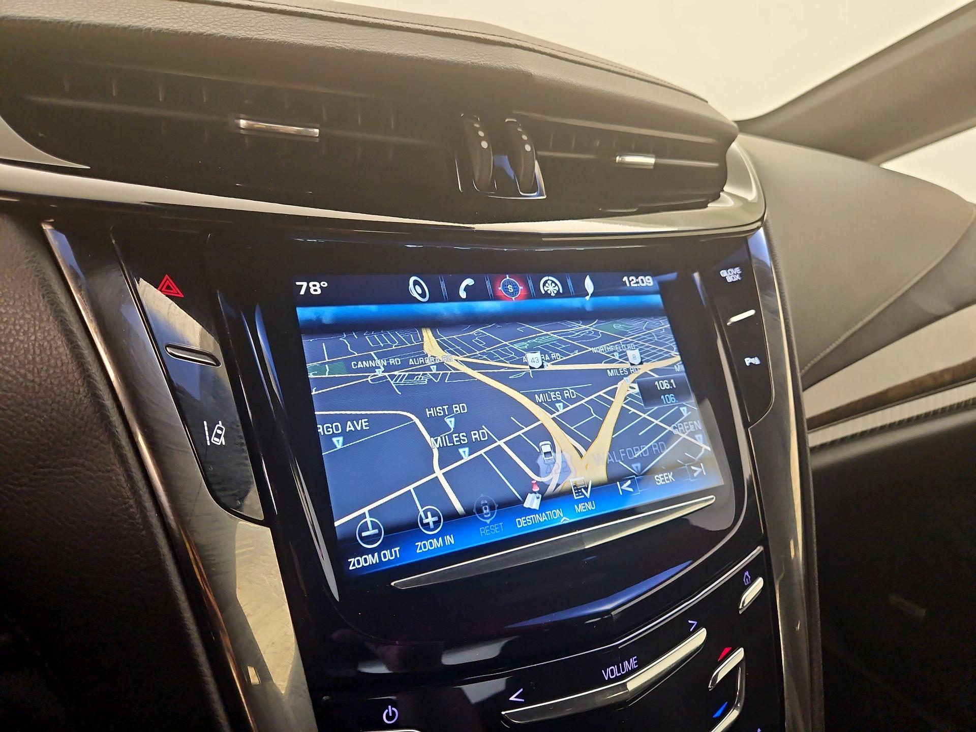 Thumbnail: 2014 Cadillac ELR - 14