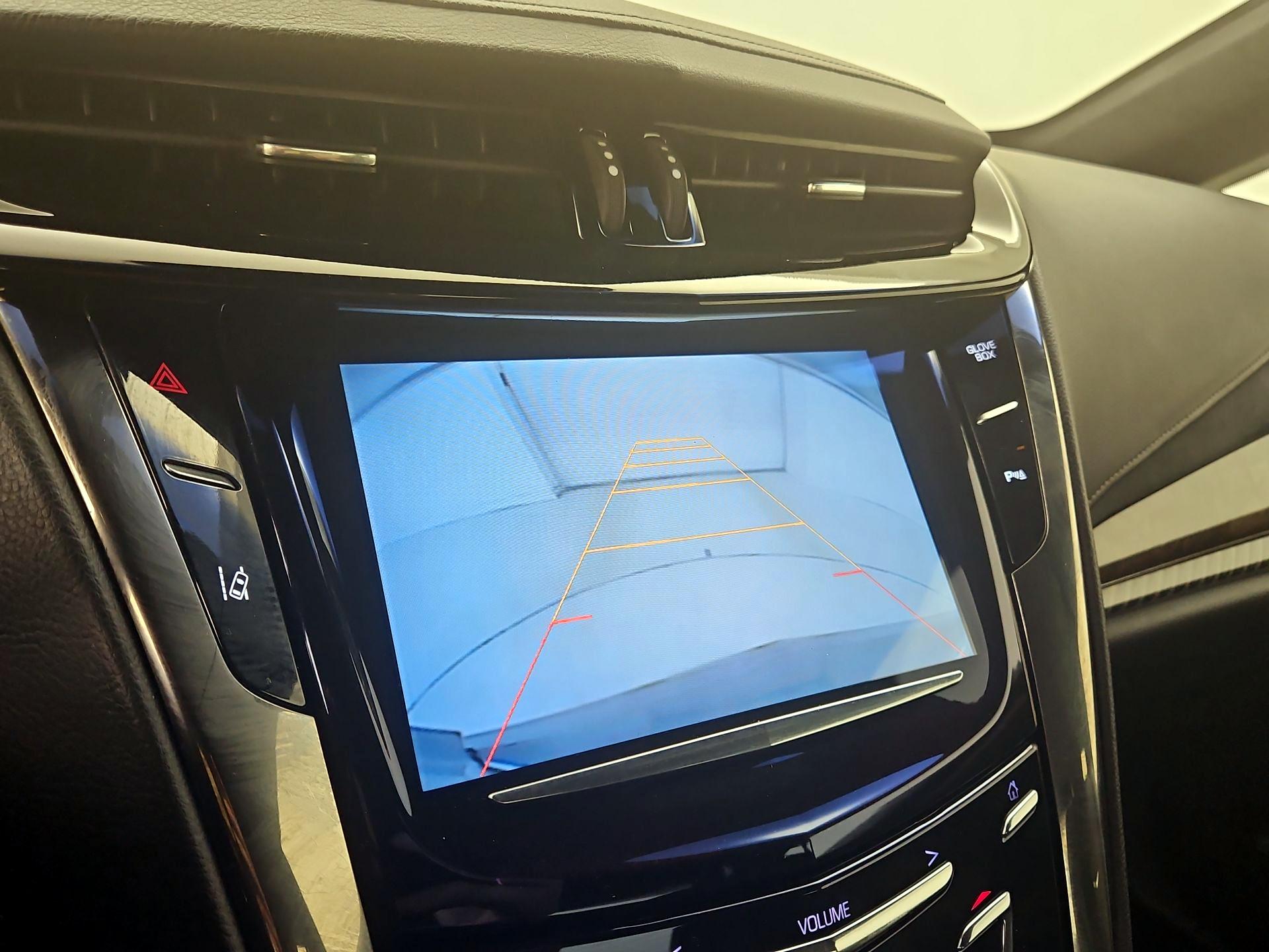 Thumbnail: 2014 Cadillac ELR - 15