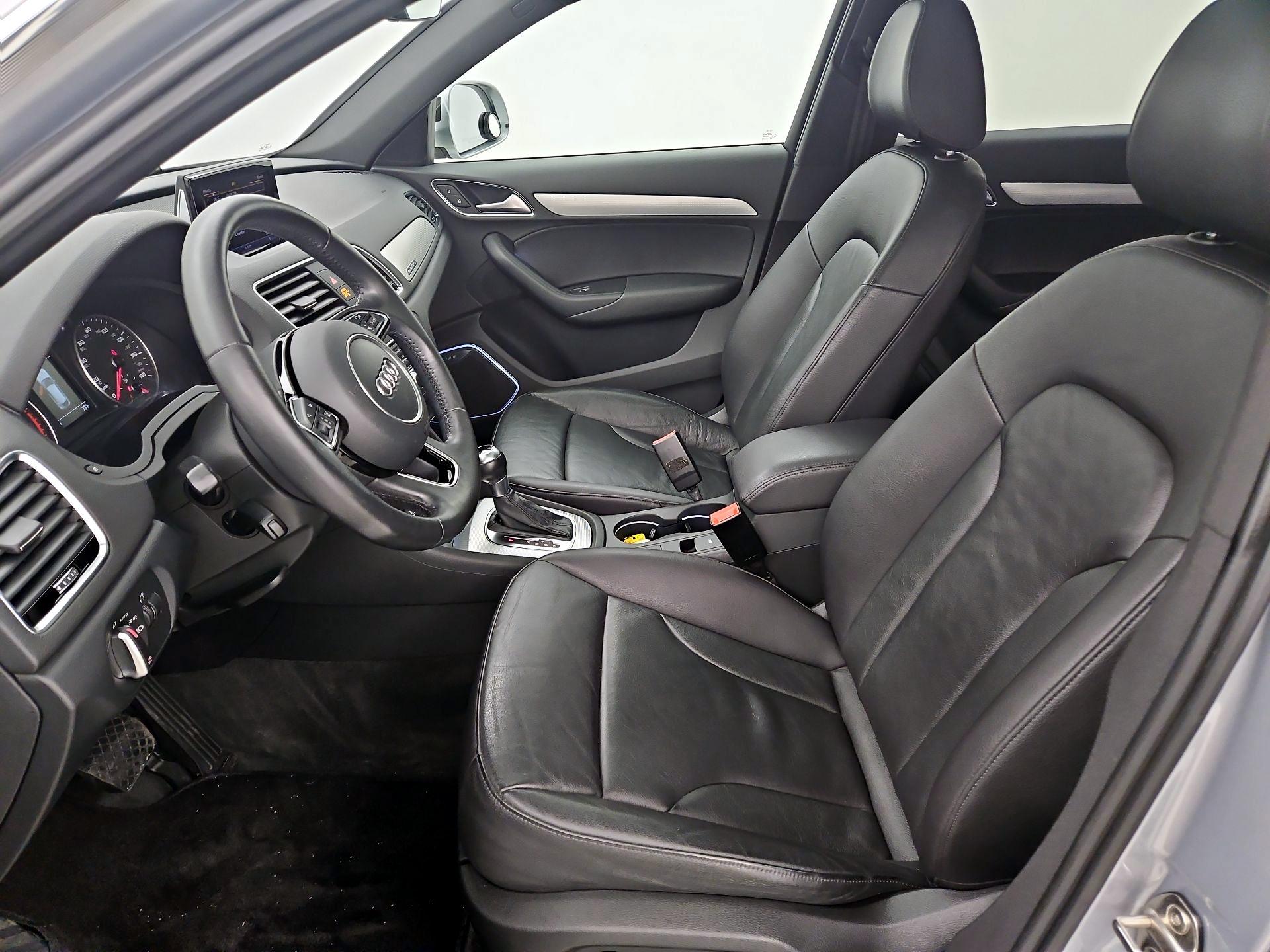 Thumbnail: 2016 Audi Q3 - 11