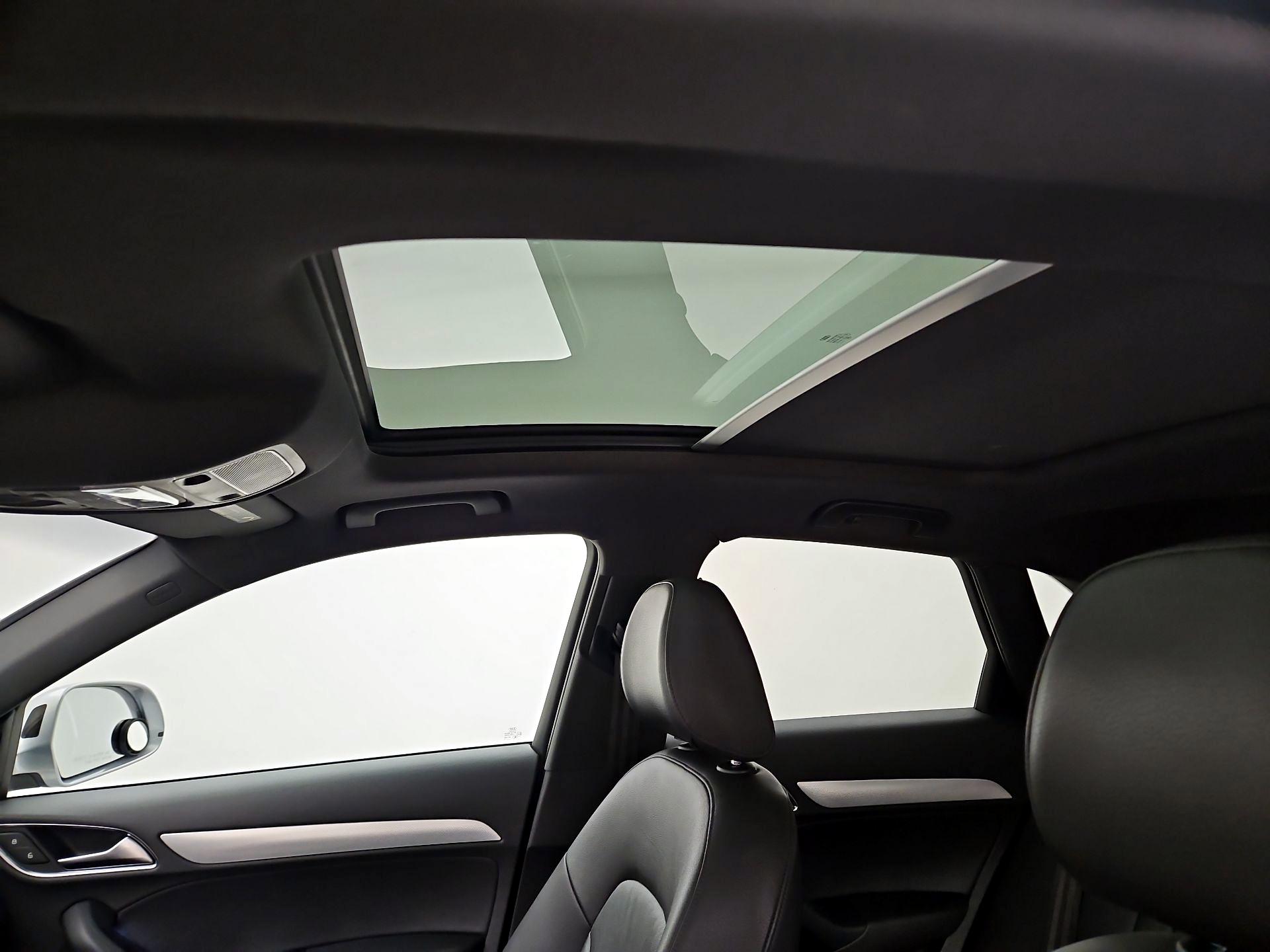 Thumbnail: 2016 Audi Q3 - 19