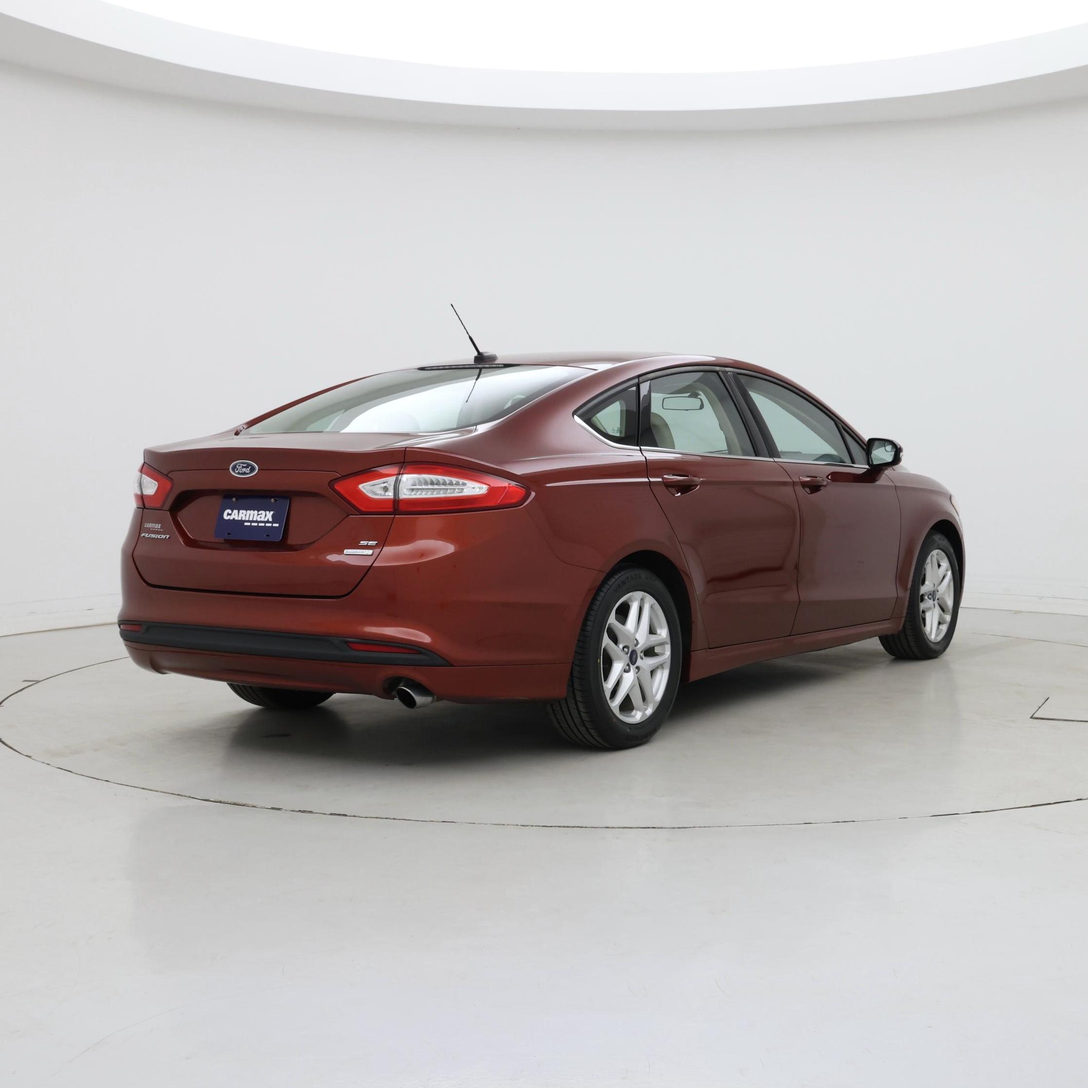 Thumbnail: 2014 Ford Fusion - 8