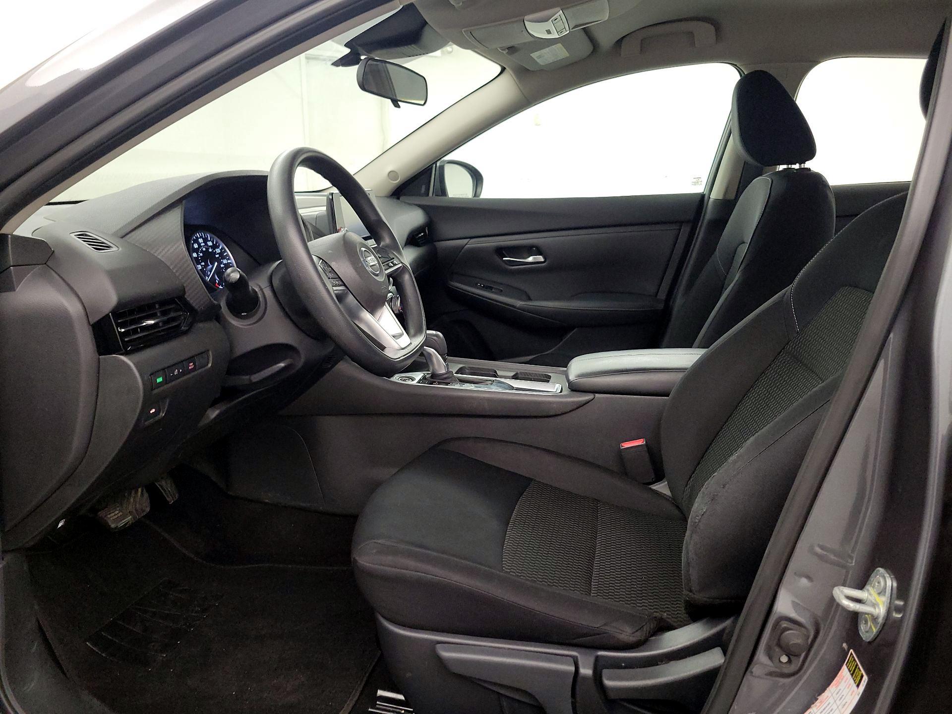 Thumbnail: 2020 Nissan Sentra - 11