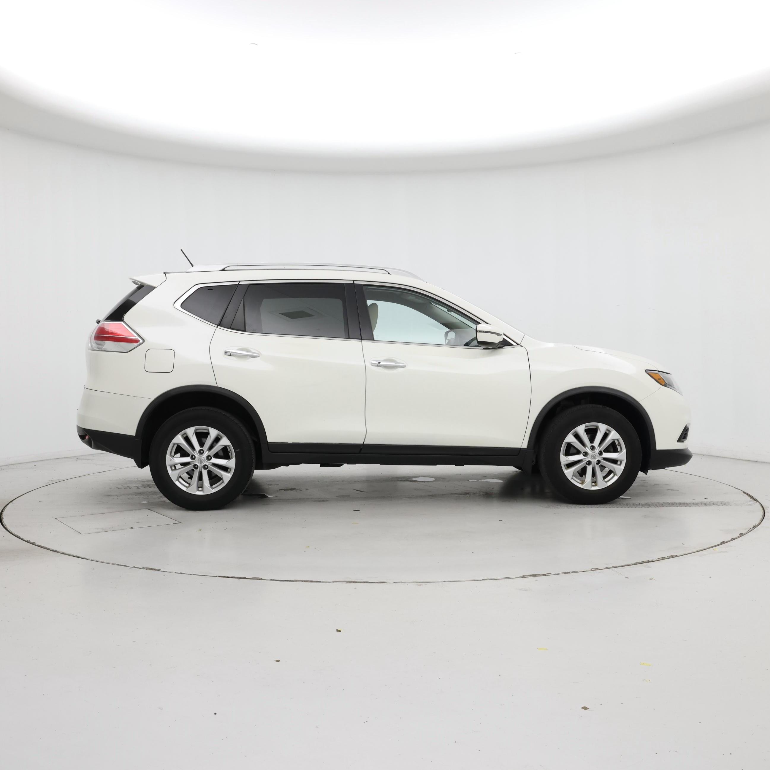 Thumbnail: 2016 Nissan Rogue - 7