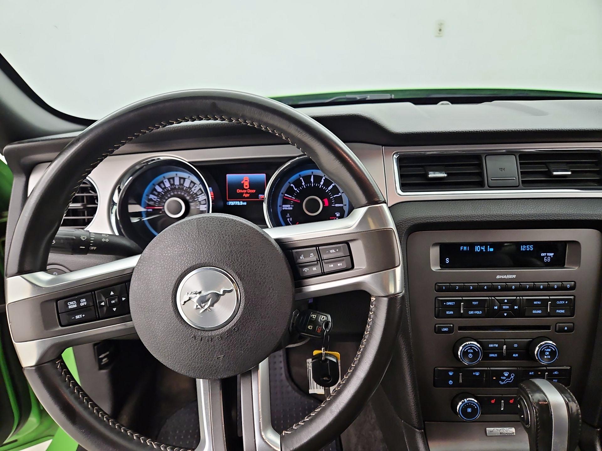 Thumbnail: 2013 Ford Mustang - 10