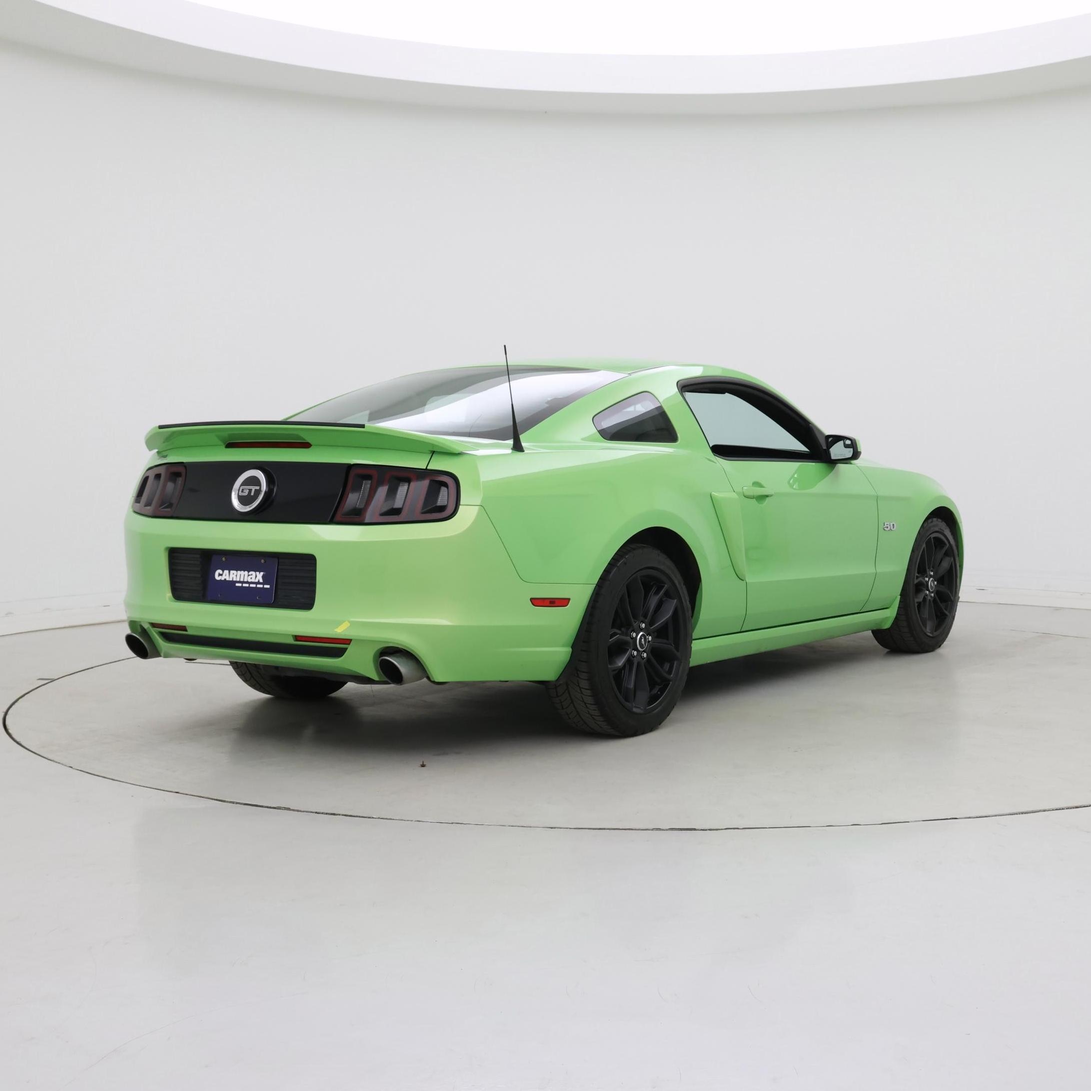 Thumbnail: 2013 Ford Mustang - 8