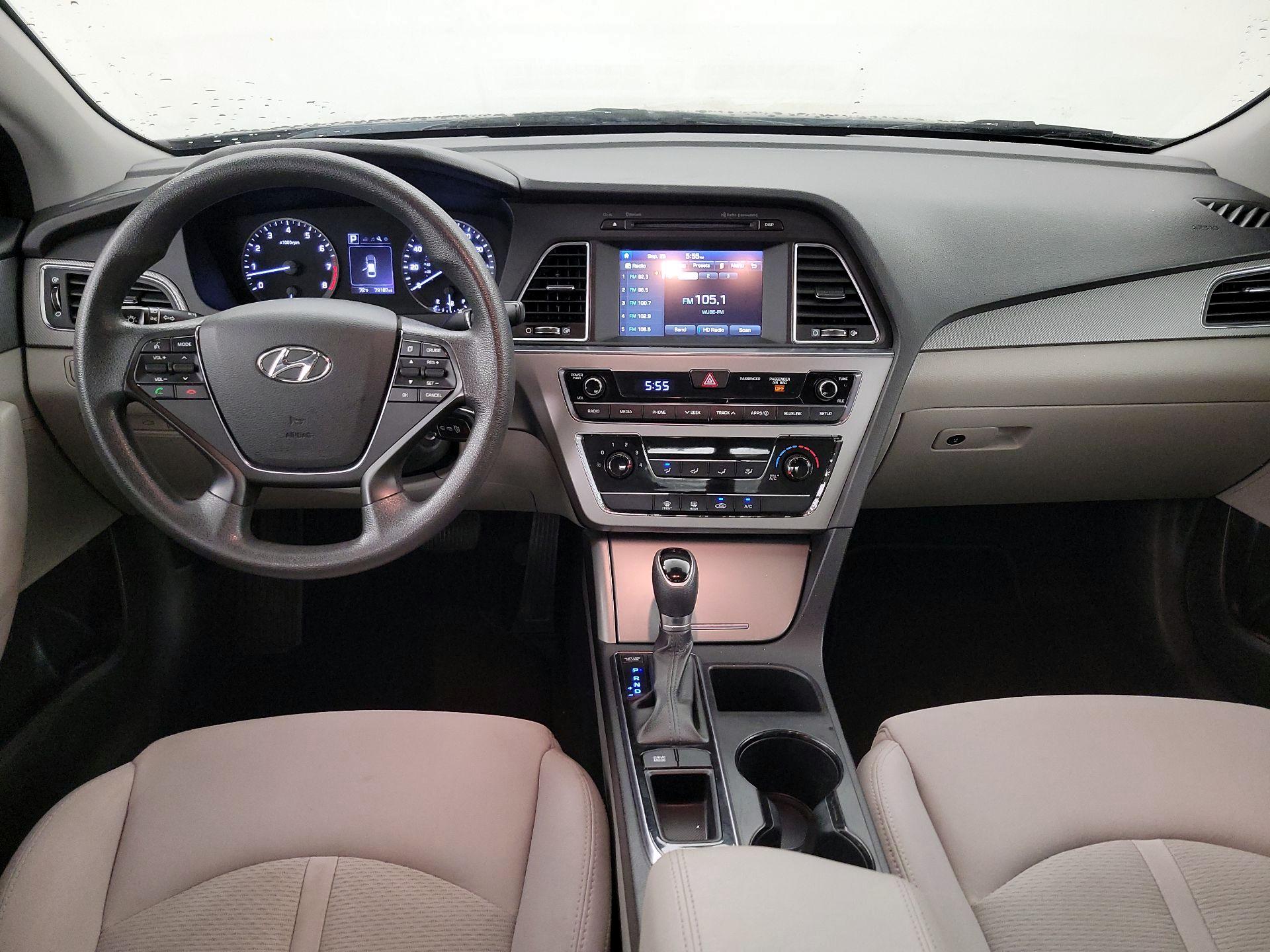 Thumbnail: 2017 Hyundai Sonata - 9