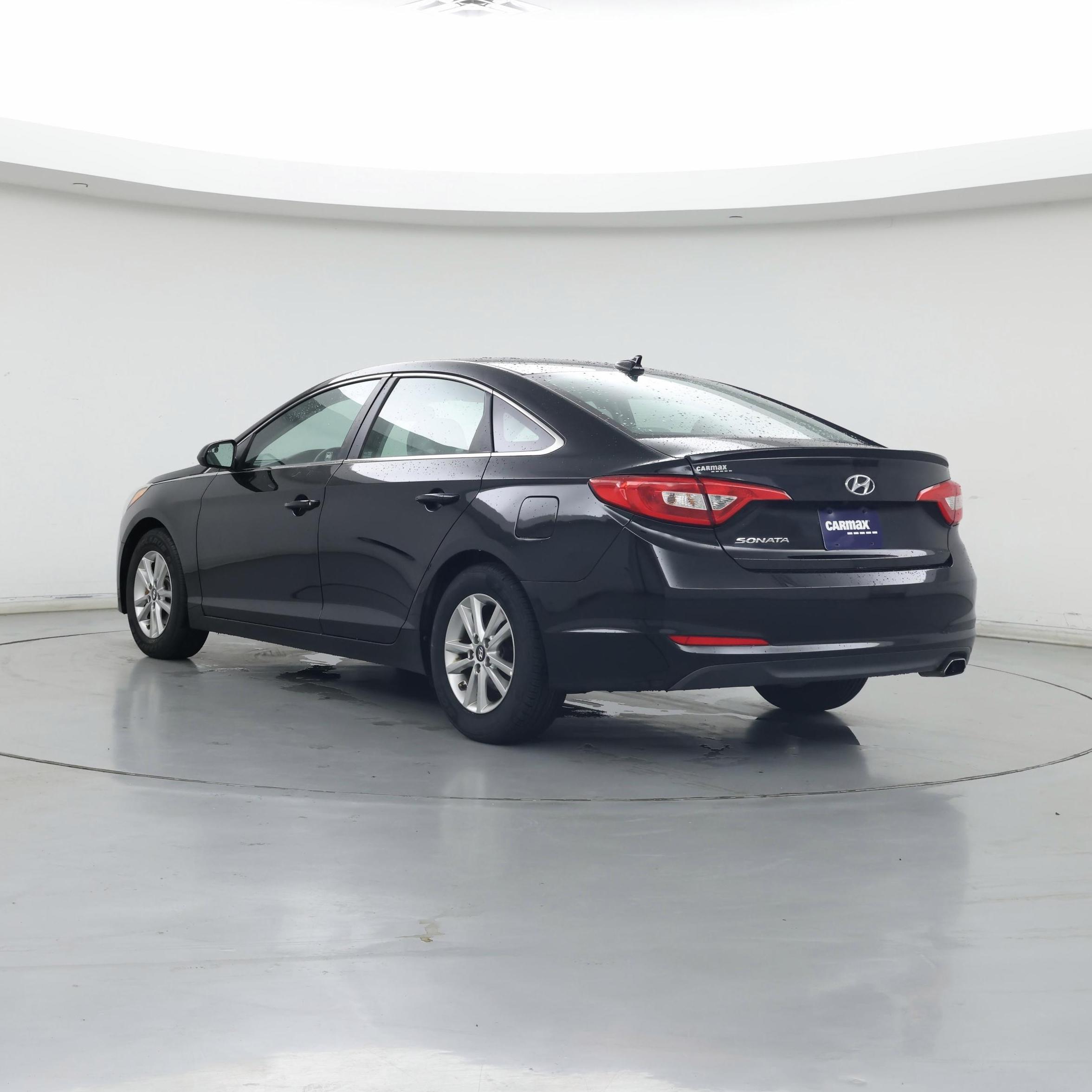 Thumbnail: 2017 Hyundai Sonata - 2