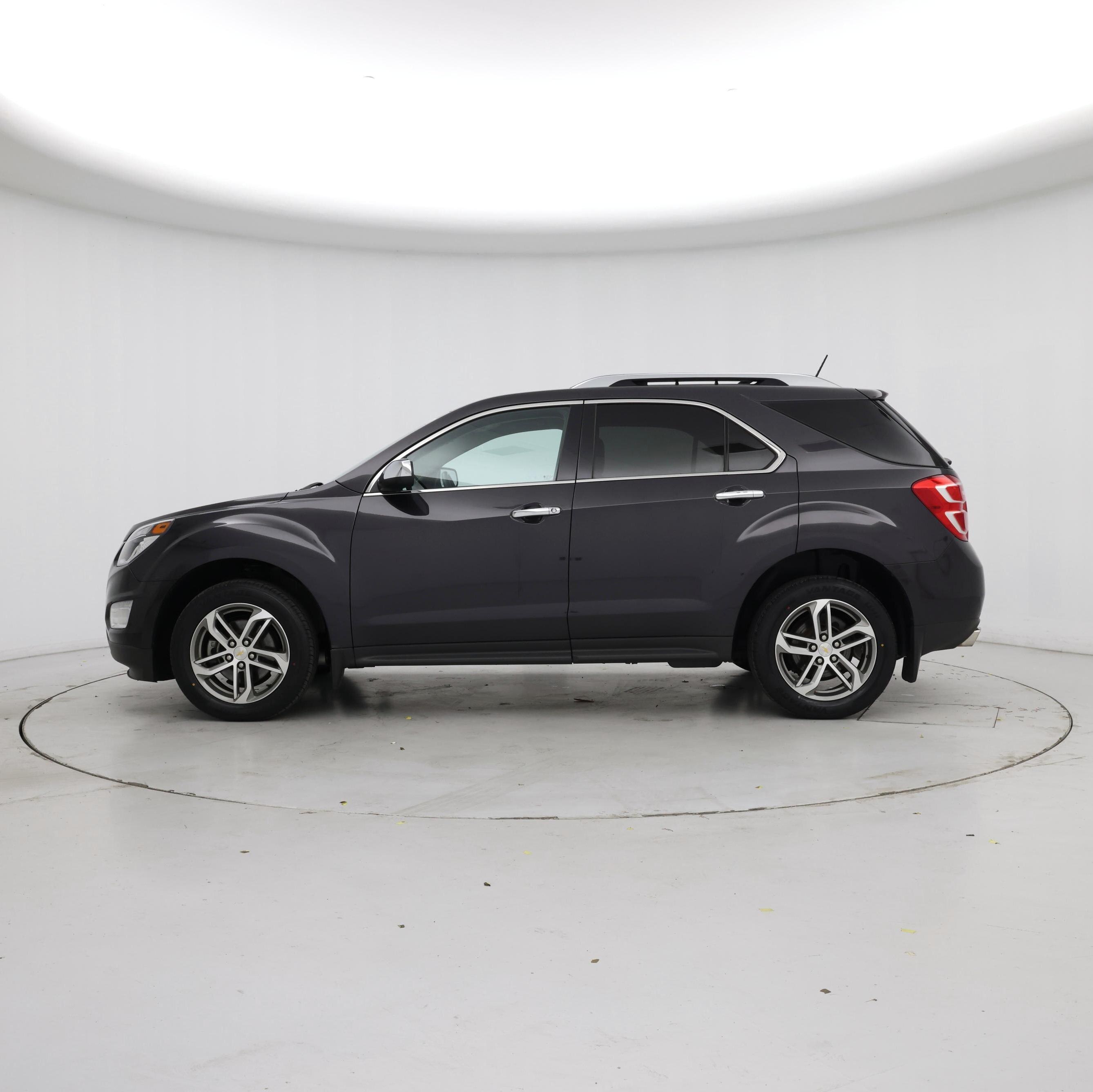 Thumbnail: 2016 Chevrolet Equinox - 3
