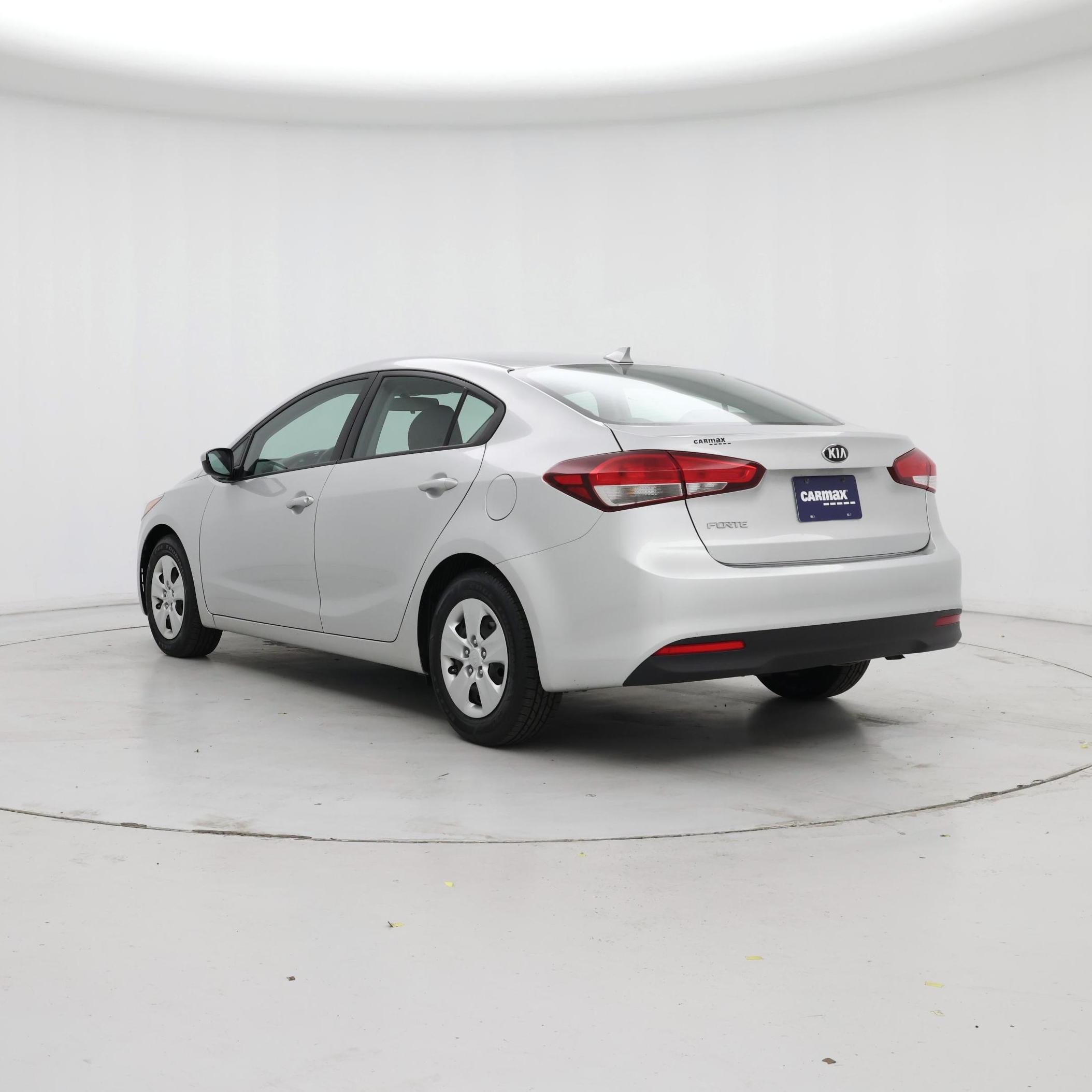 Thumbnail: 2018 Kia Forte - 2