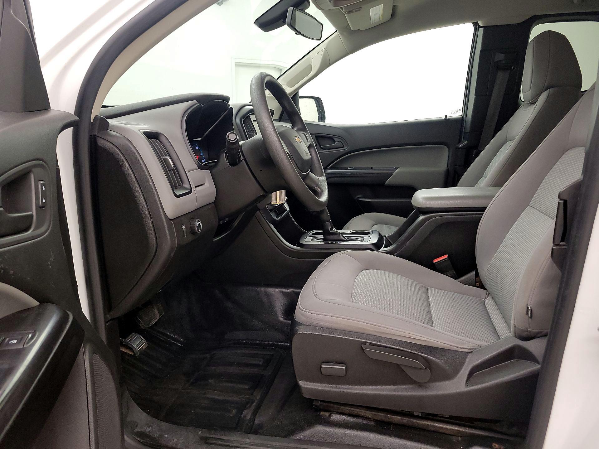 Thumbnail: 2019 Chevrolet Colorado - 11