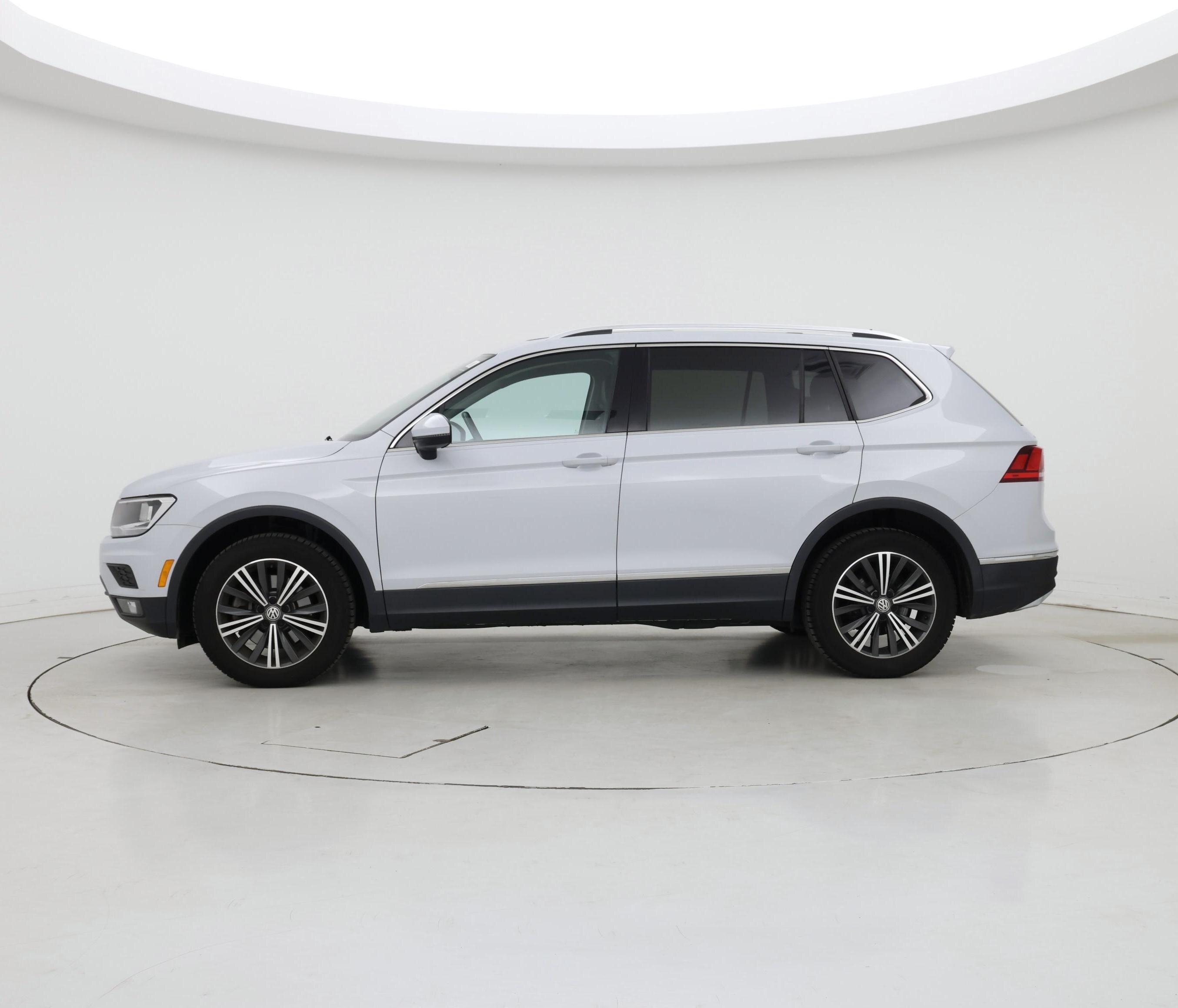 Thumbnail: 2018 Volkswagen Tiguan - 3