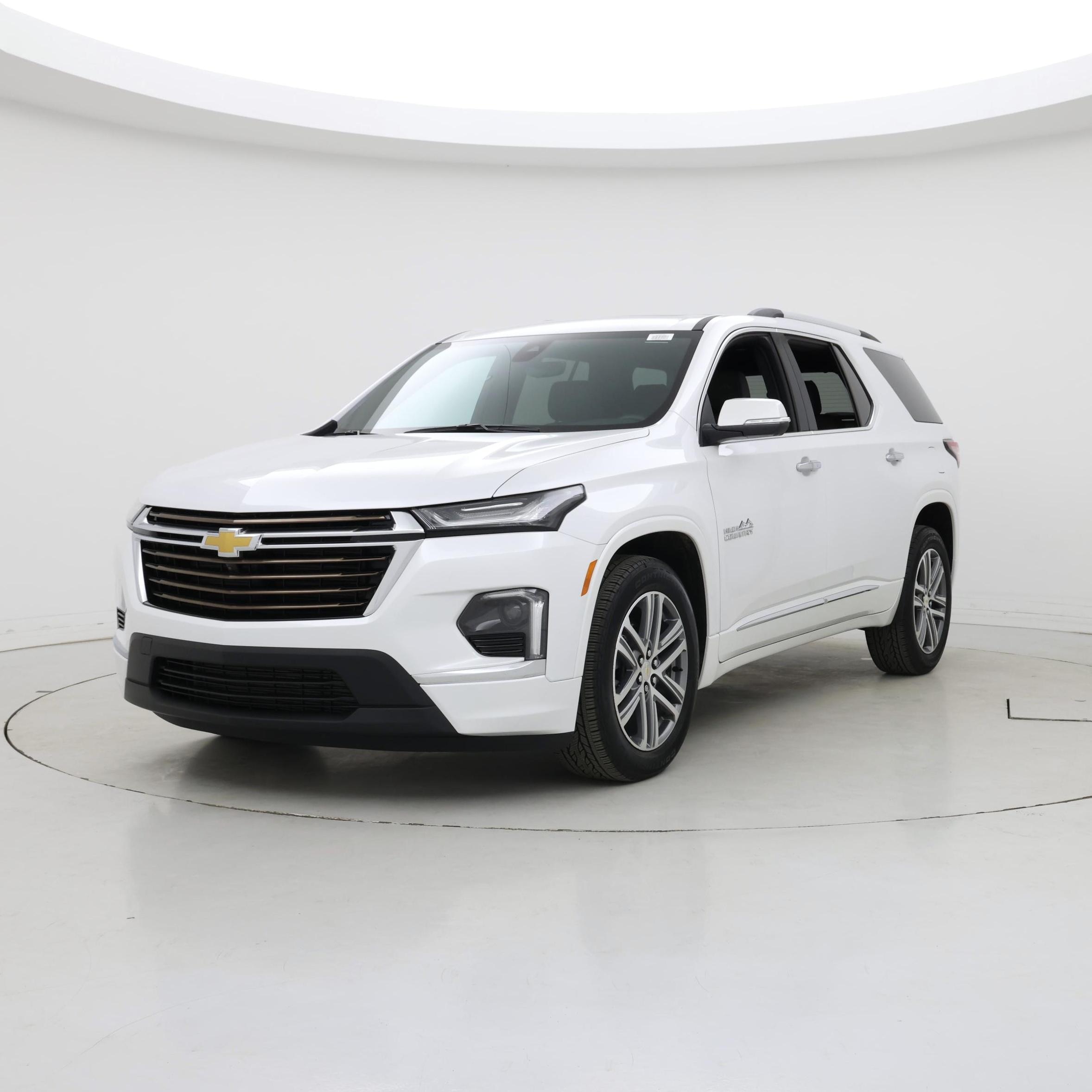 Thumbnail: 2023 Chevrolet Traverse - 4