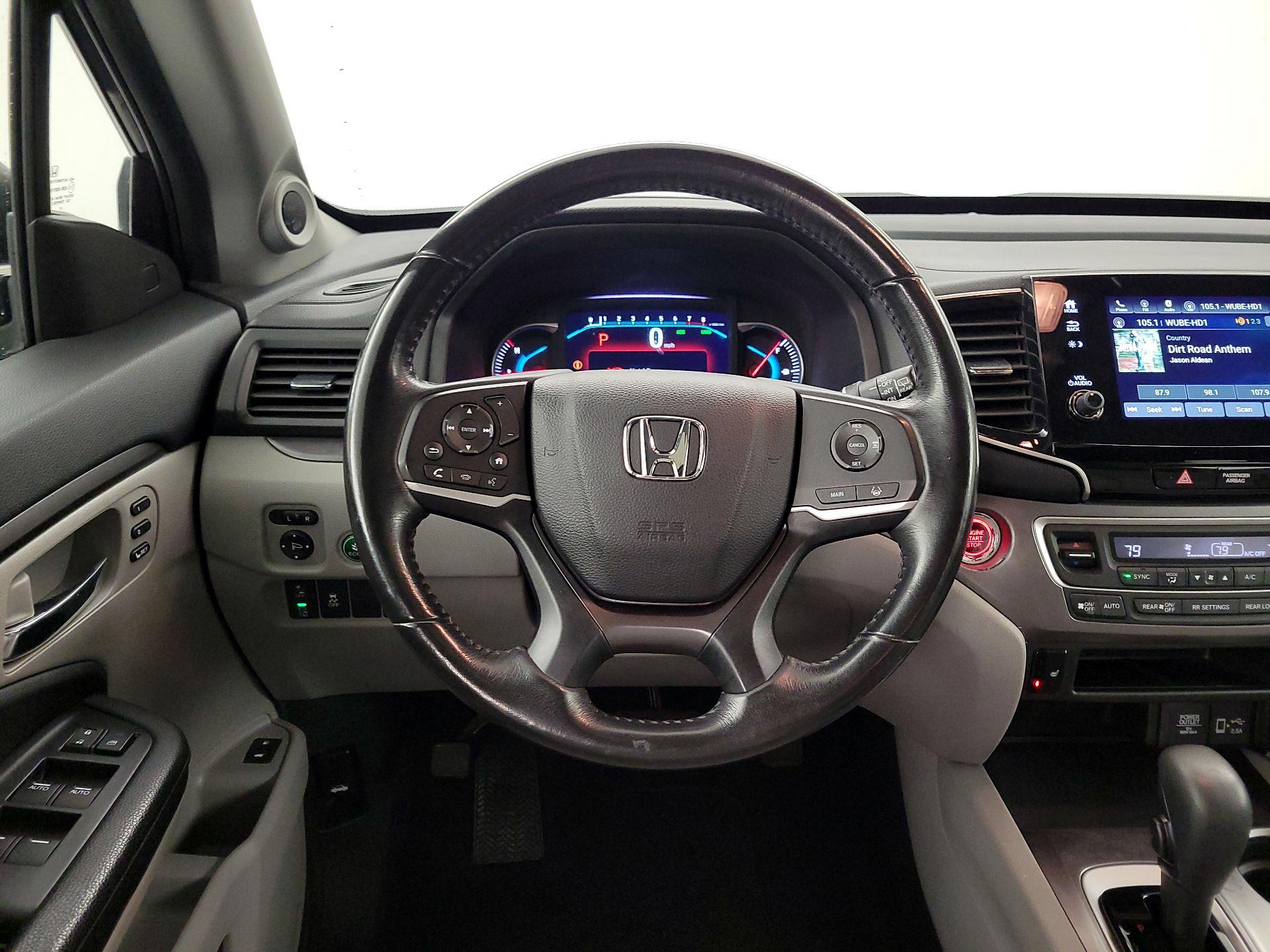 Thumbnail: 2019 Honda Pilot - 10