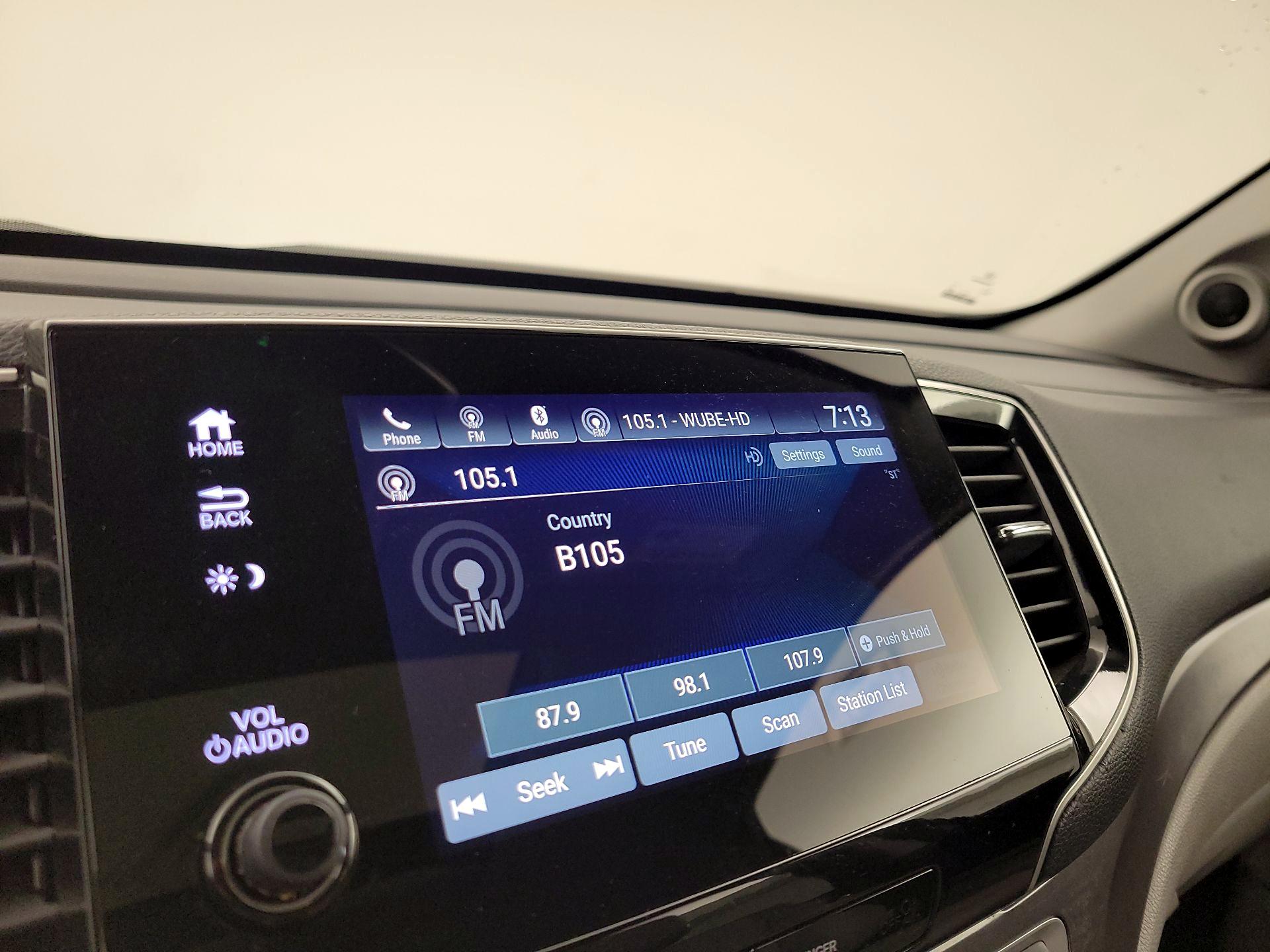 Thumbnail: 2019 Honda Pilot - 15