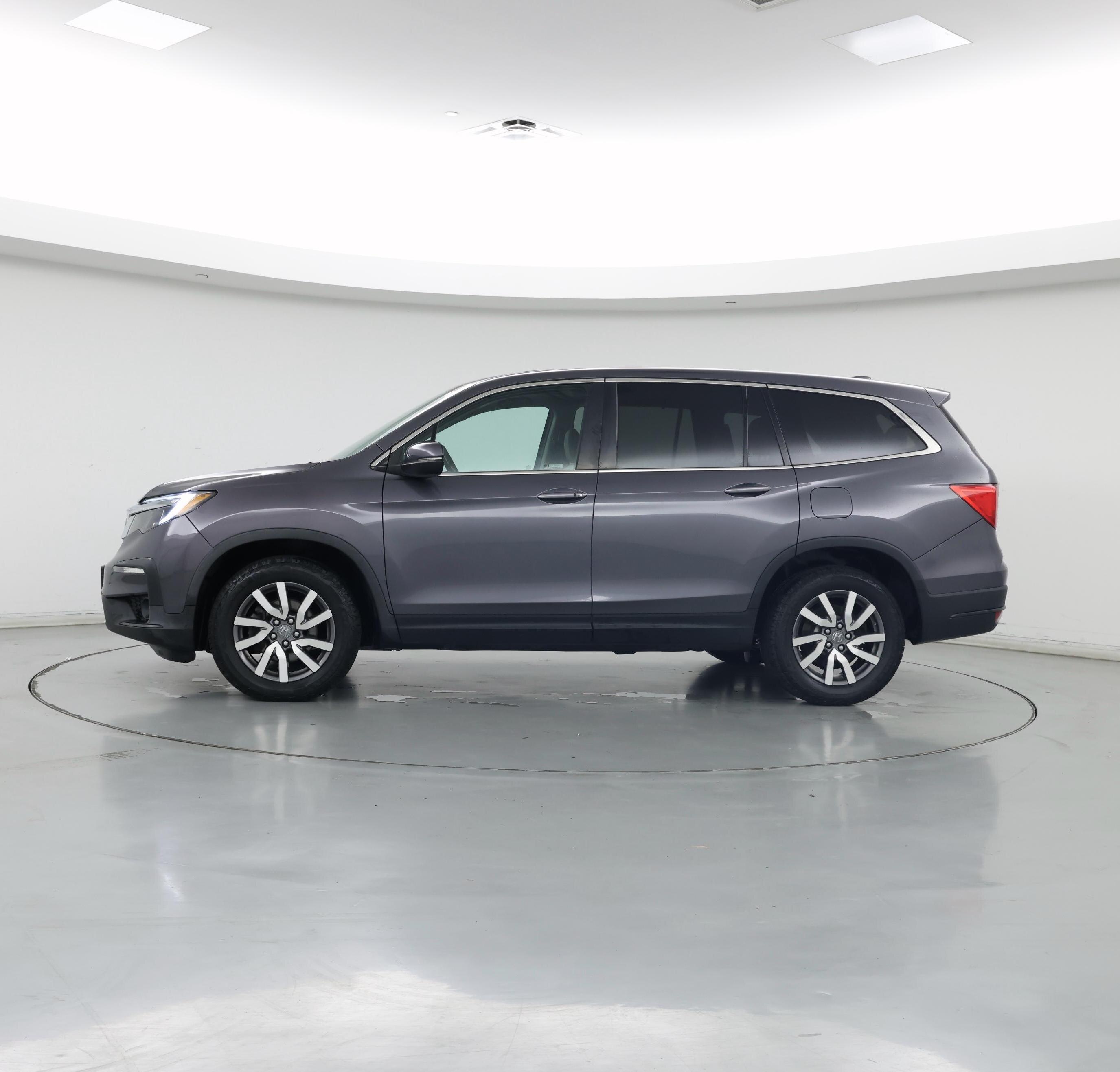 Thumbnail: 2019 Honda Pilot - 3