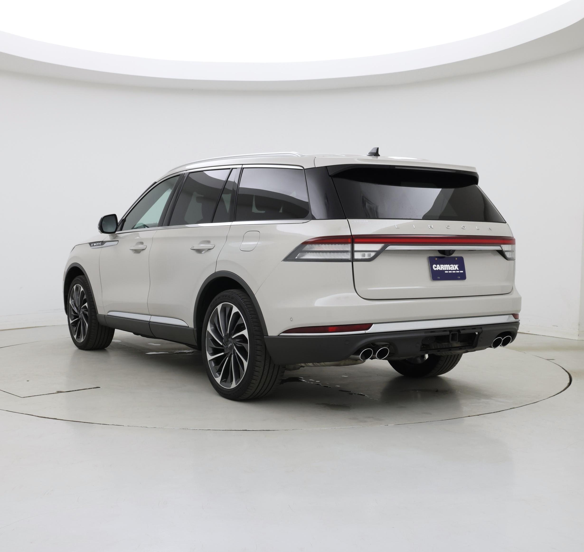 Thumbnail: 2021 Lincoln Aviator - 2