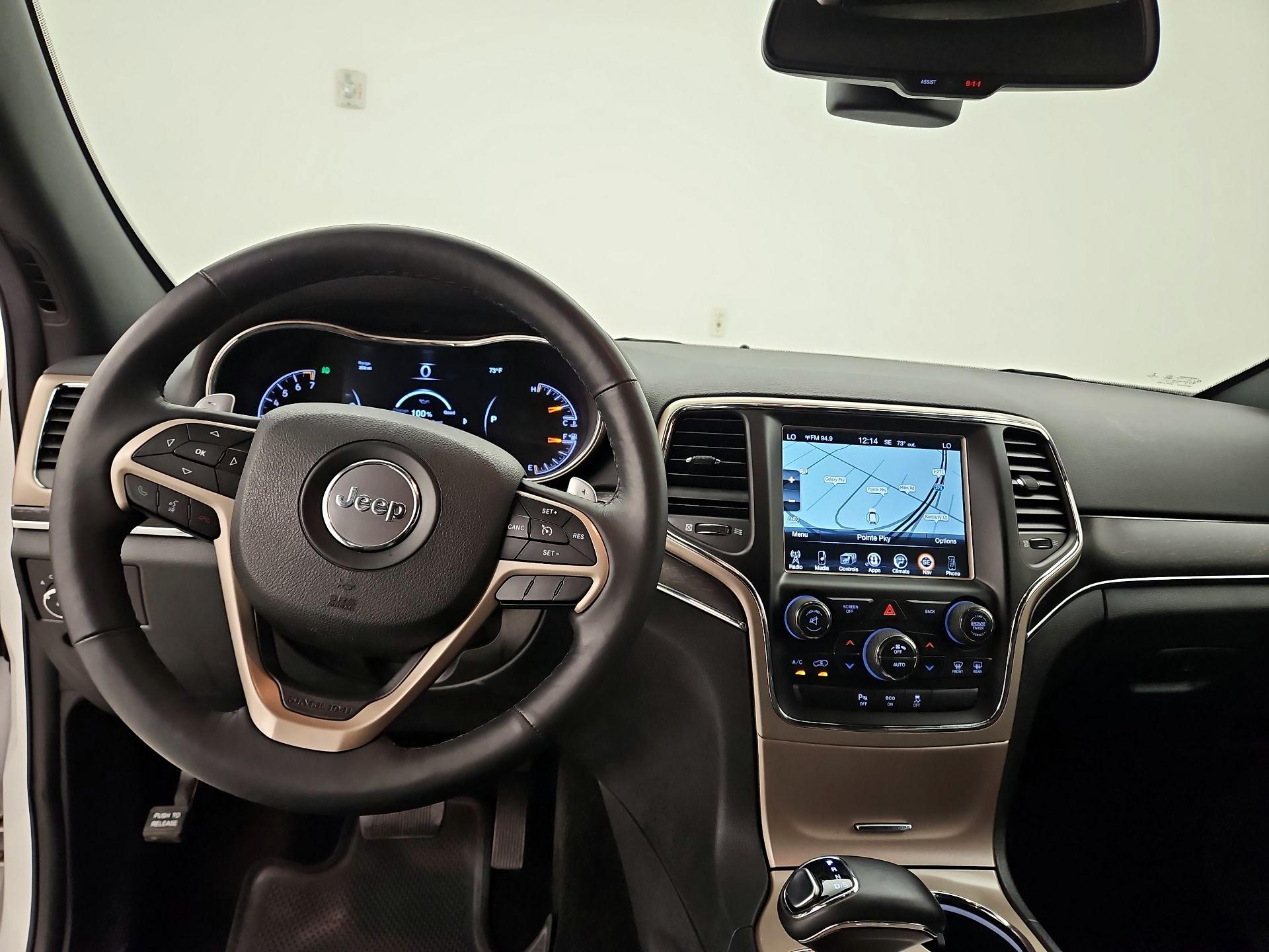 Thumbnail: 2015 Jeep Grand Cherokee - 10