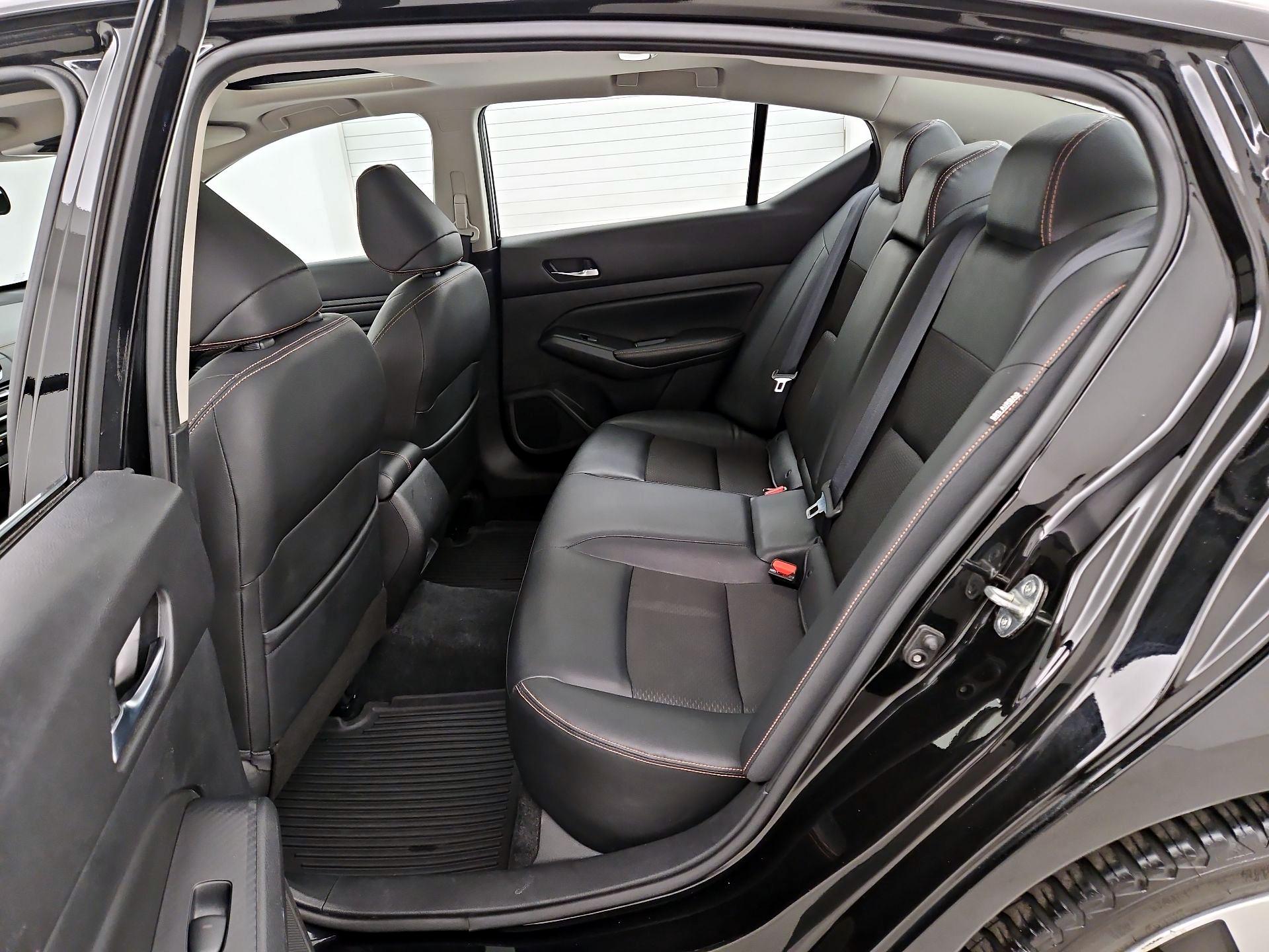 Thumbnail: 2019 Nissan Altima - 20
