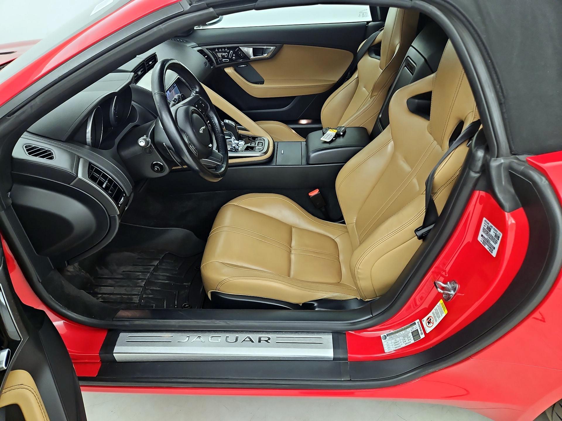 Thumbnail: 2014 Jaguar F-Type - 11