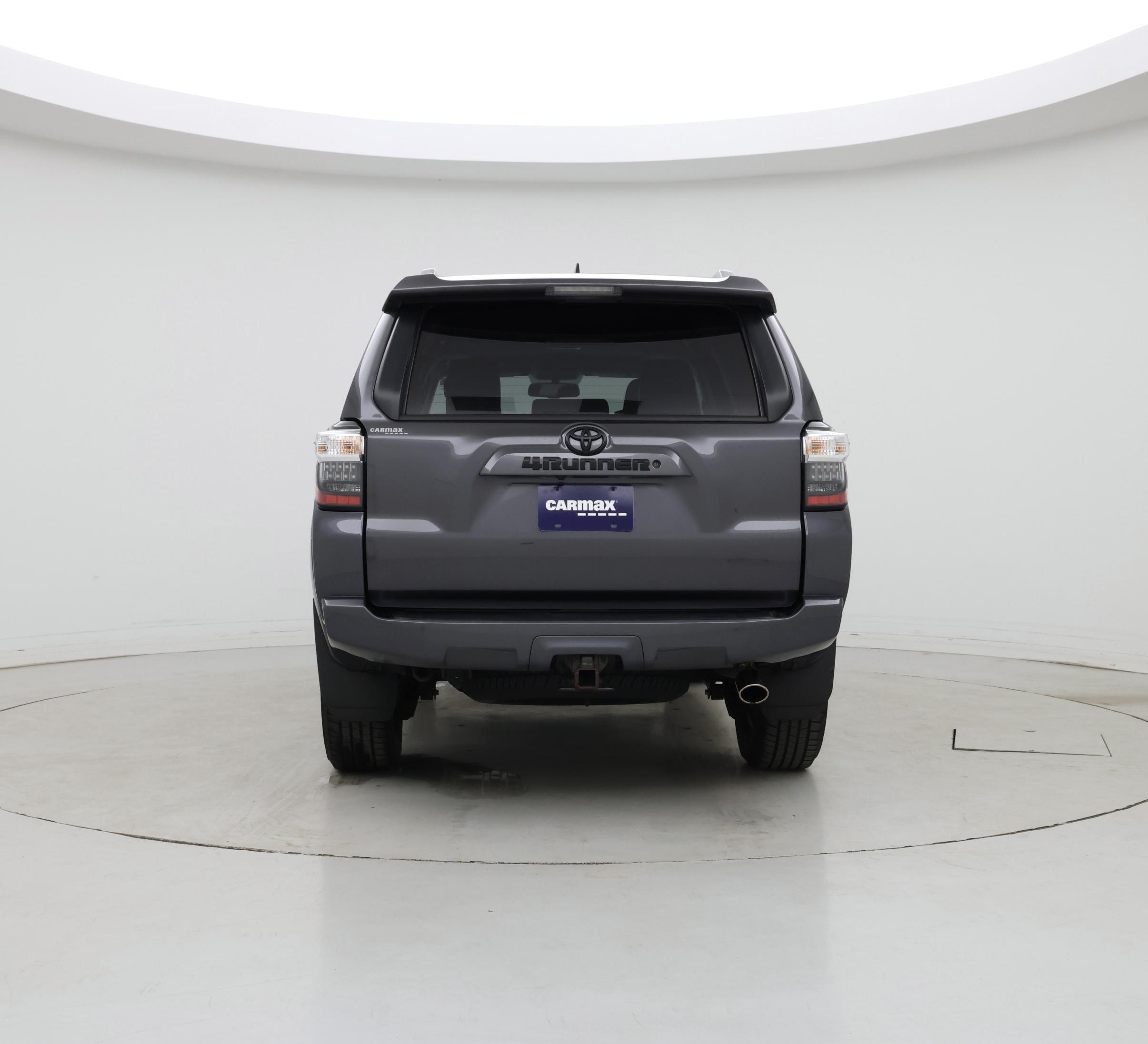 Thumbnail: 2016 Toyota 4Runner - 6