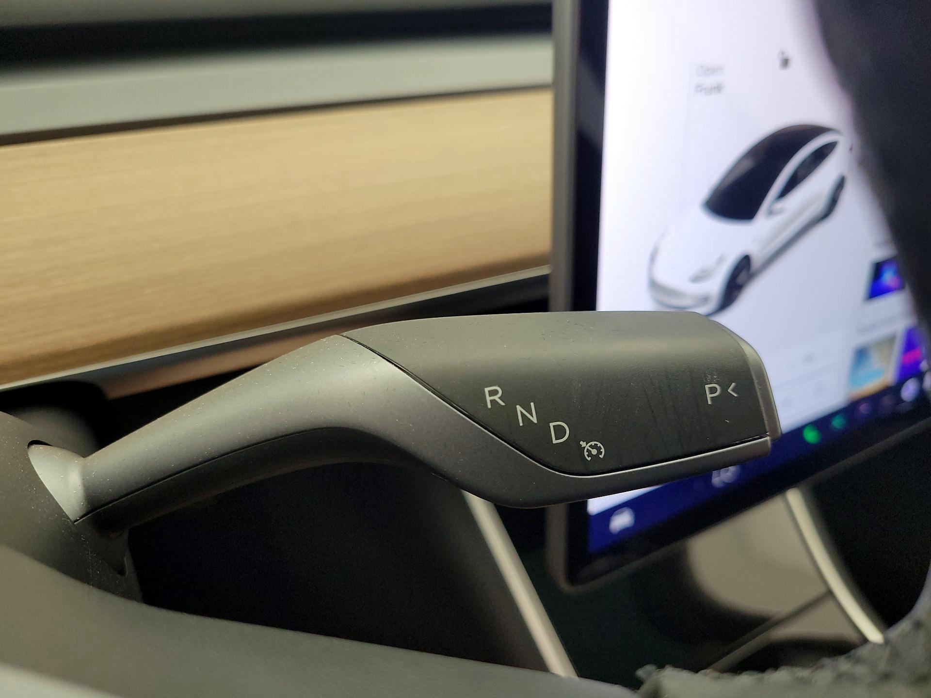 Thumbnail: 2020 Tesla Model 3 - 17