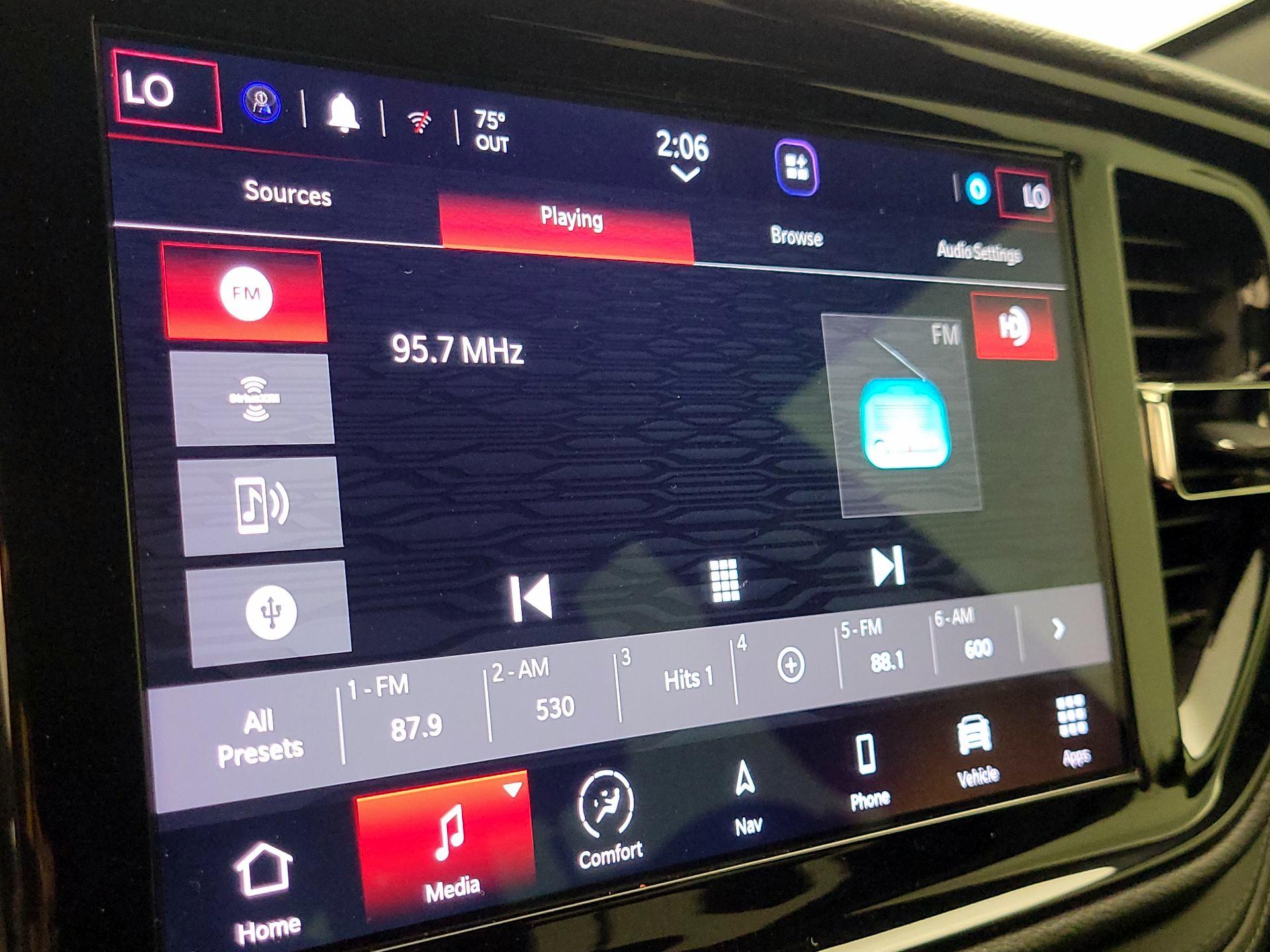 Thumbnail: 2021 Dodge Durango - 16