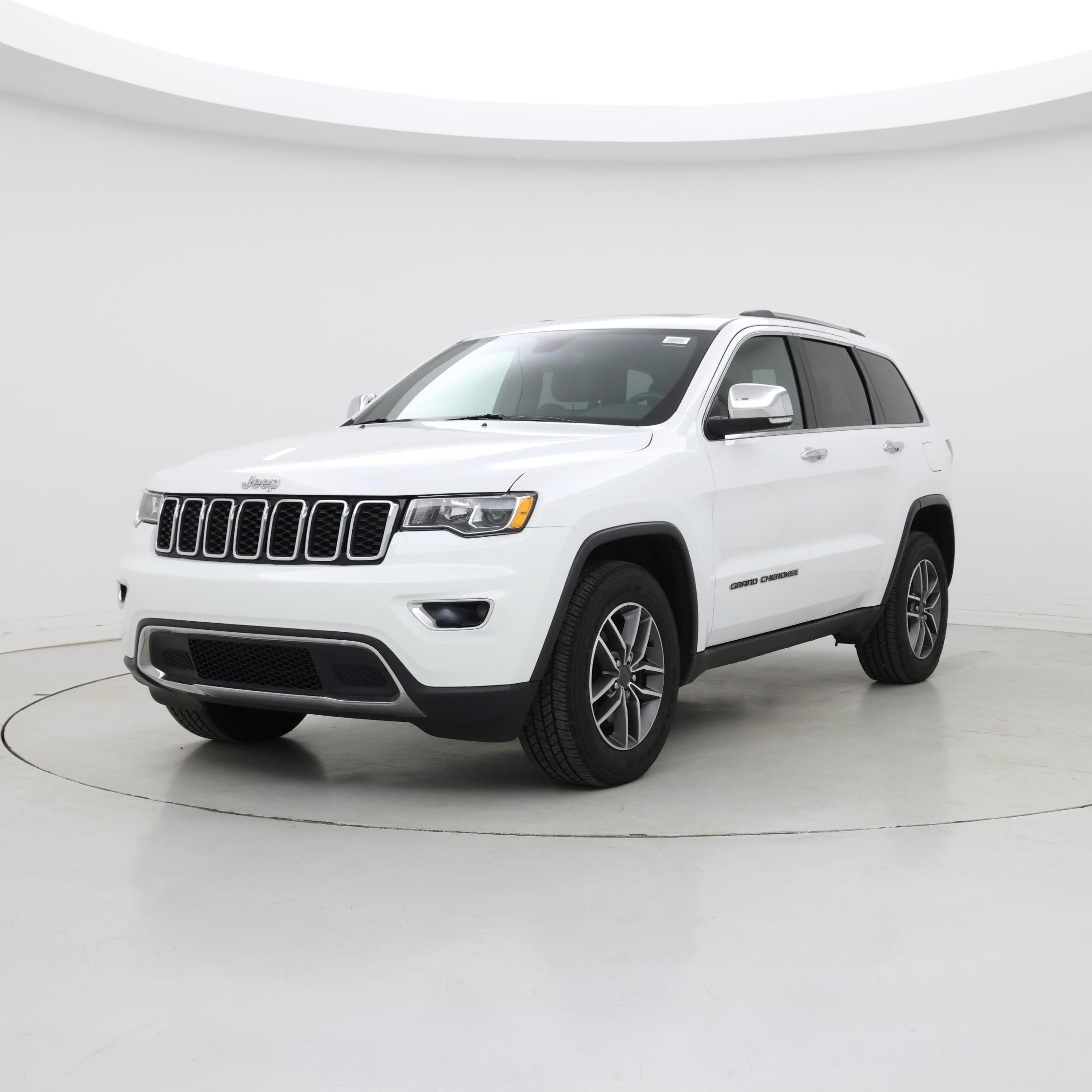 Thumbnail: 2021 Jeep Grand Cherokee - 4