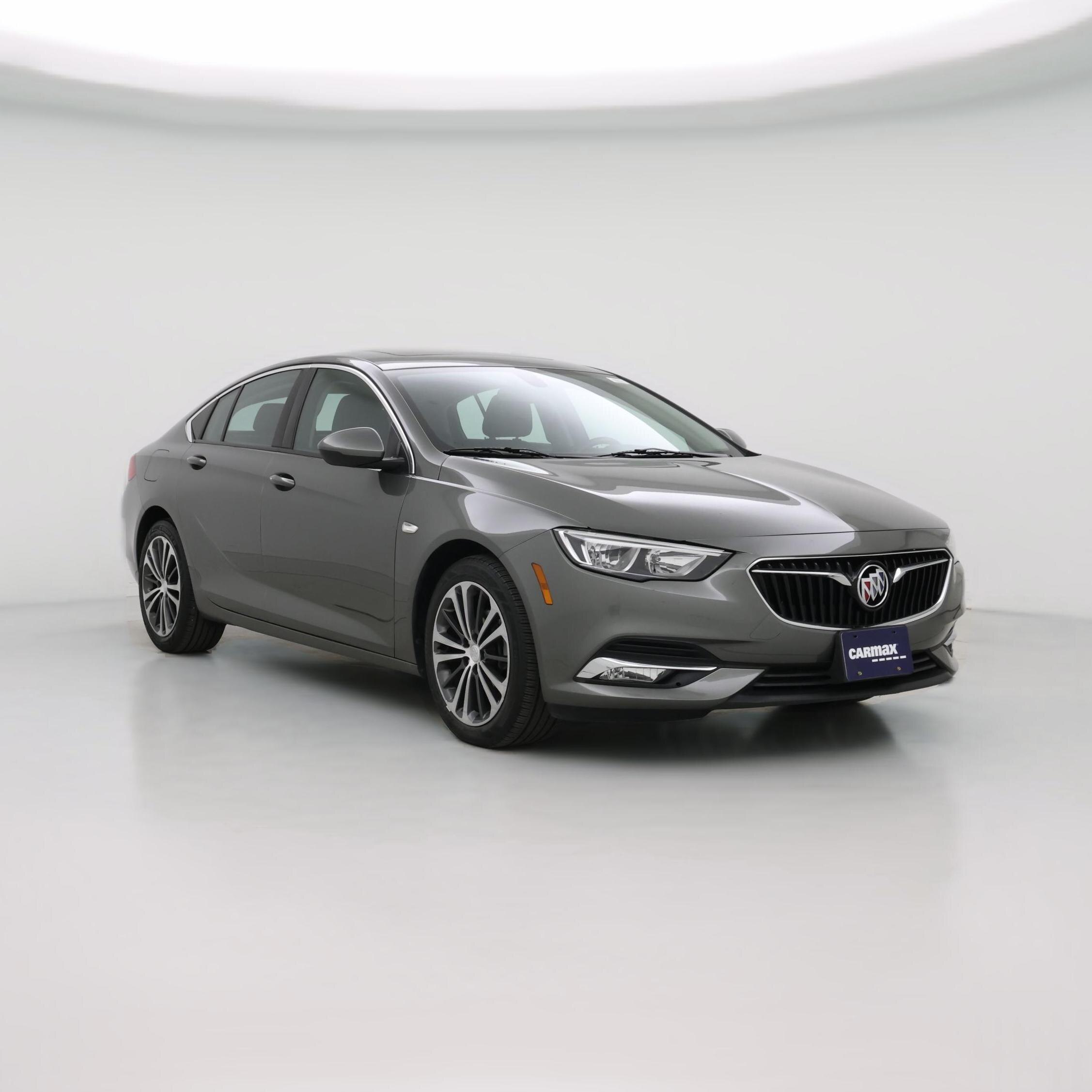 Thumbnail: 2018 Buick Regal - 1