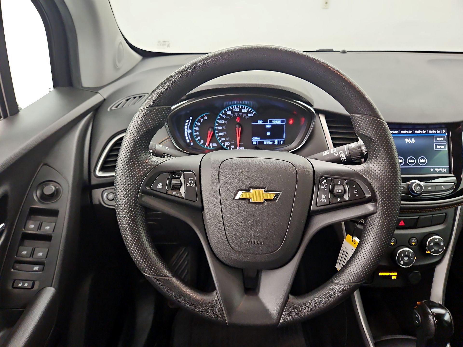 Thumbnail: 2020 Chevrolet Trax - 10