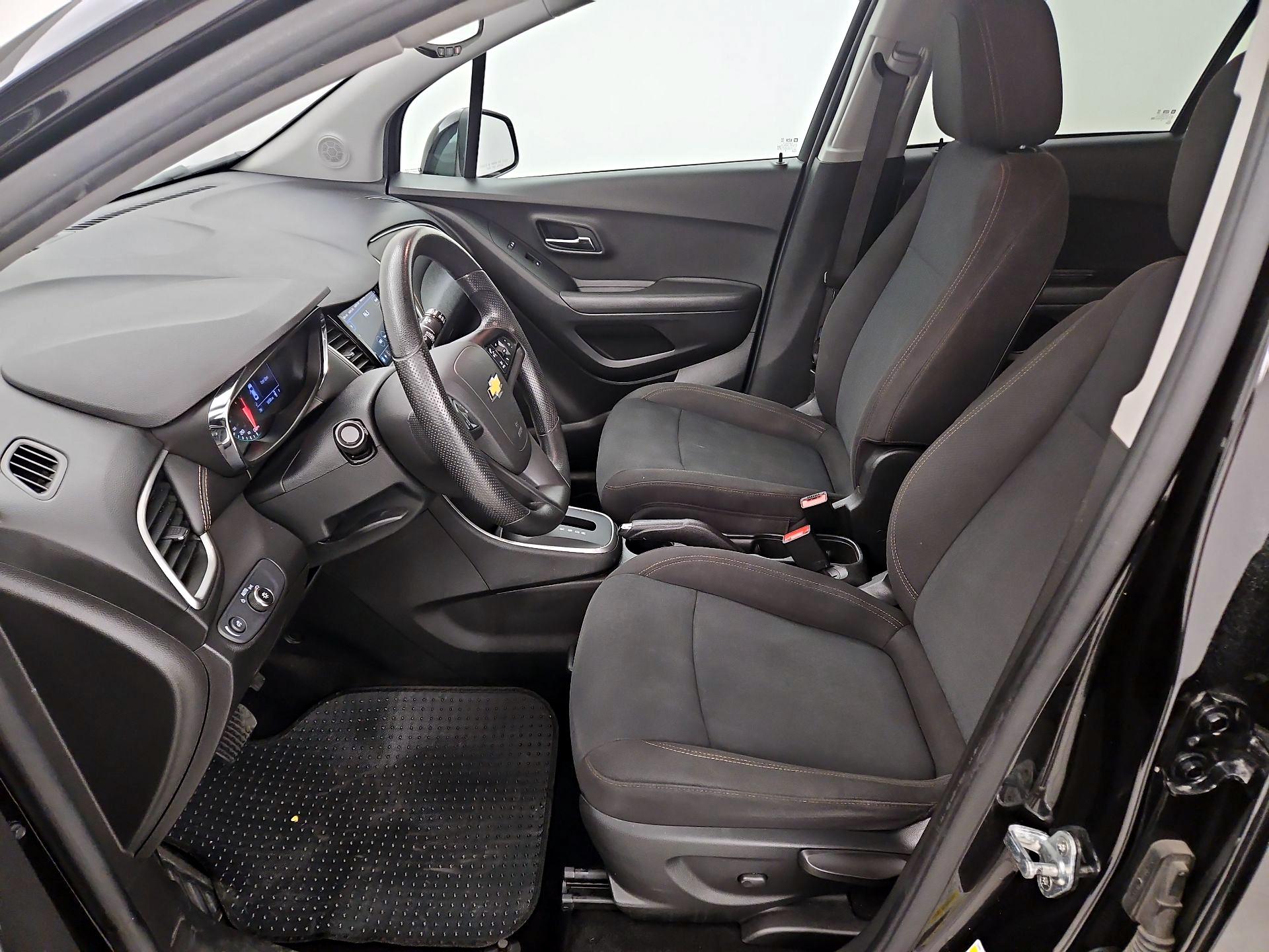 Thumbnail: 2020 Chevrolet Trax - 11