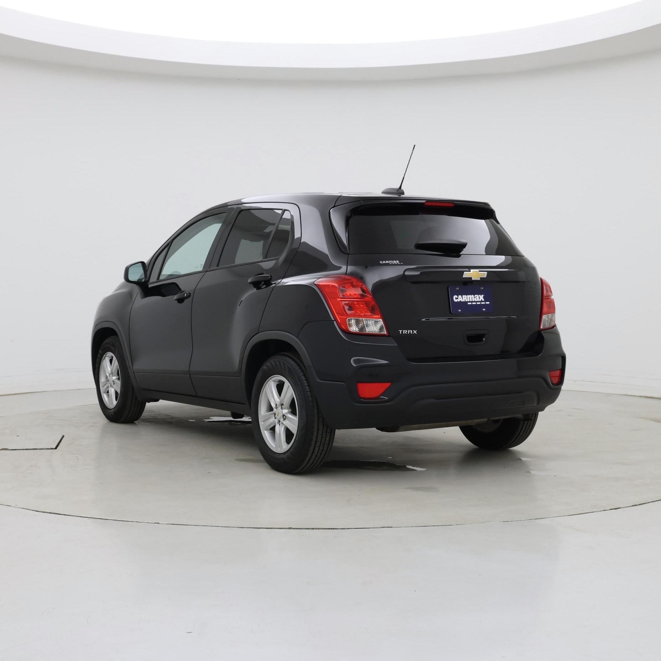 Thumbnail: 2020 Chevrolet Trax - 2