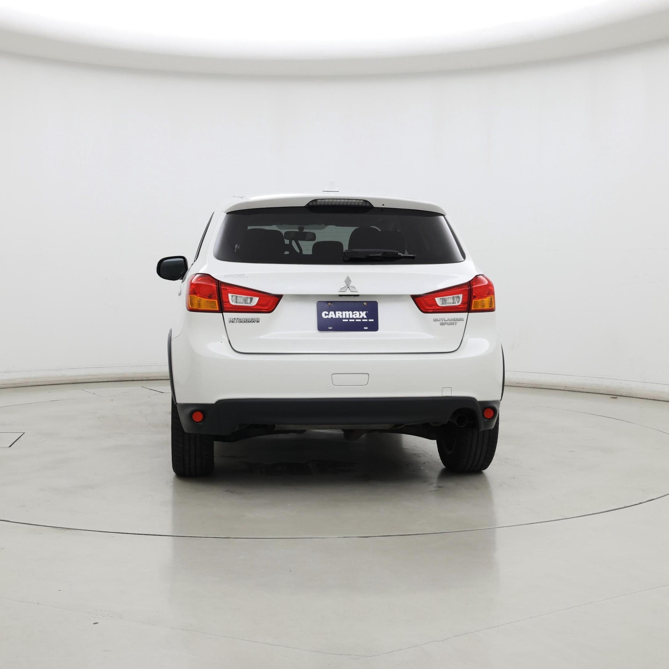 Thumbnail: 2017 Mitsubishi Outlander Sport - 6