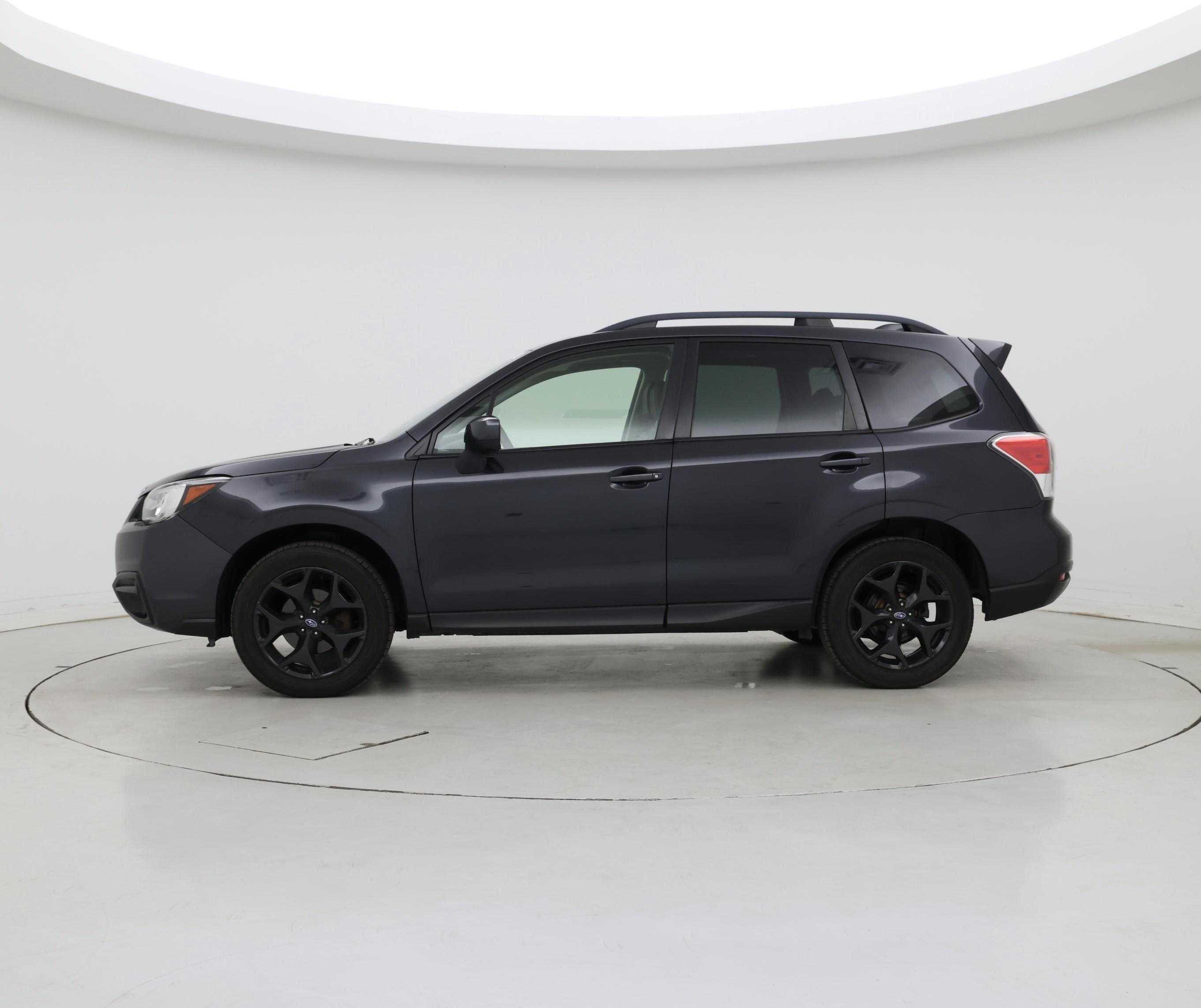 Thumbnail: 2018 Subaru Forester - 3
