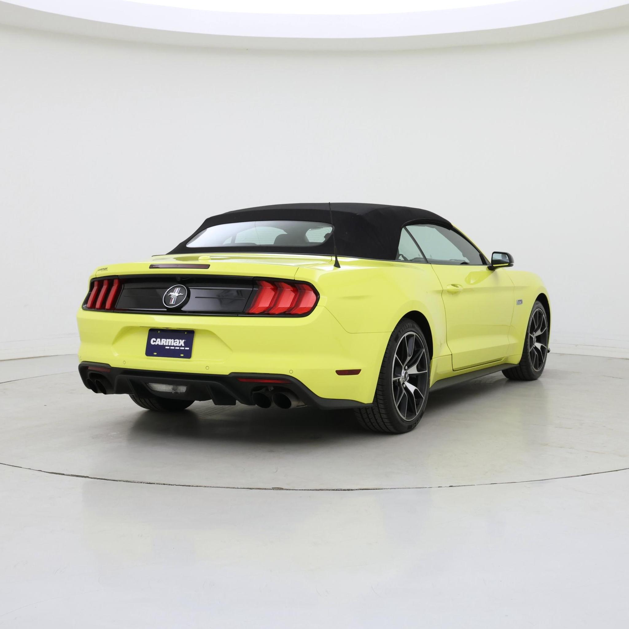 Thumbnail: 2021 Ford Mustang - 8