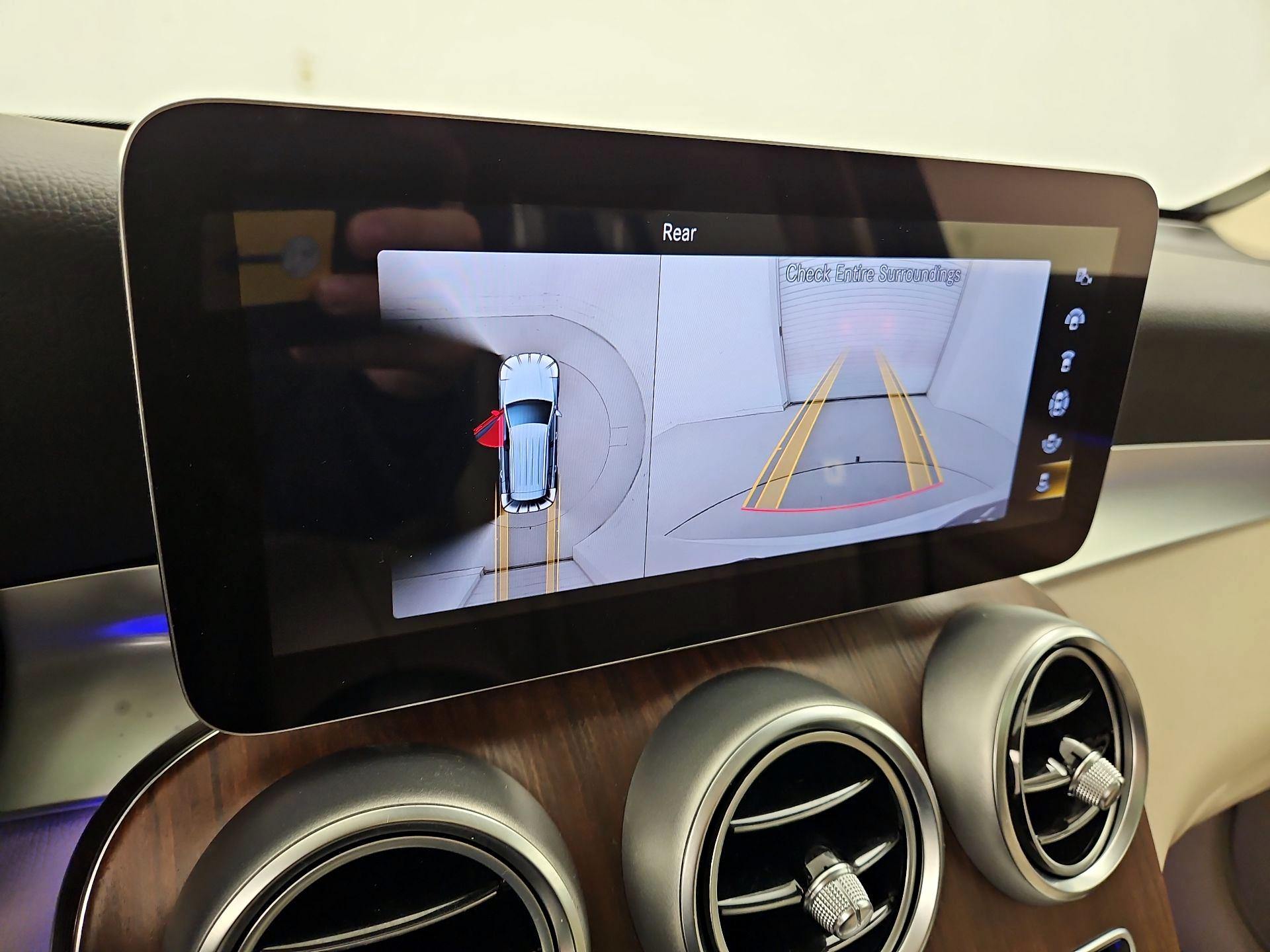 Thumbnail: 2021 Mercedes-Benz GLC - 14