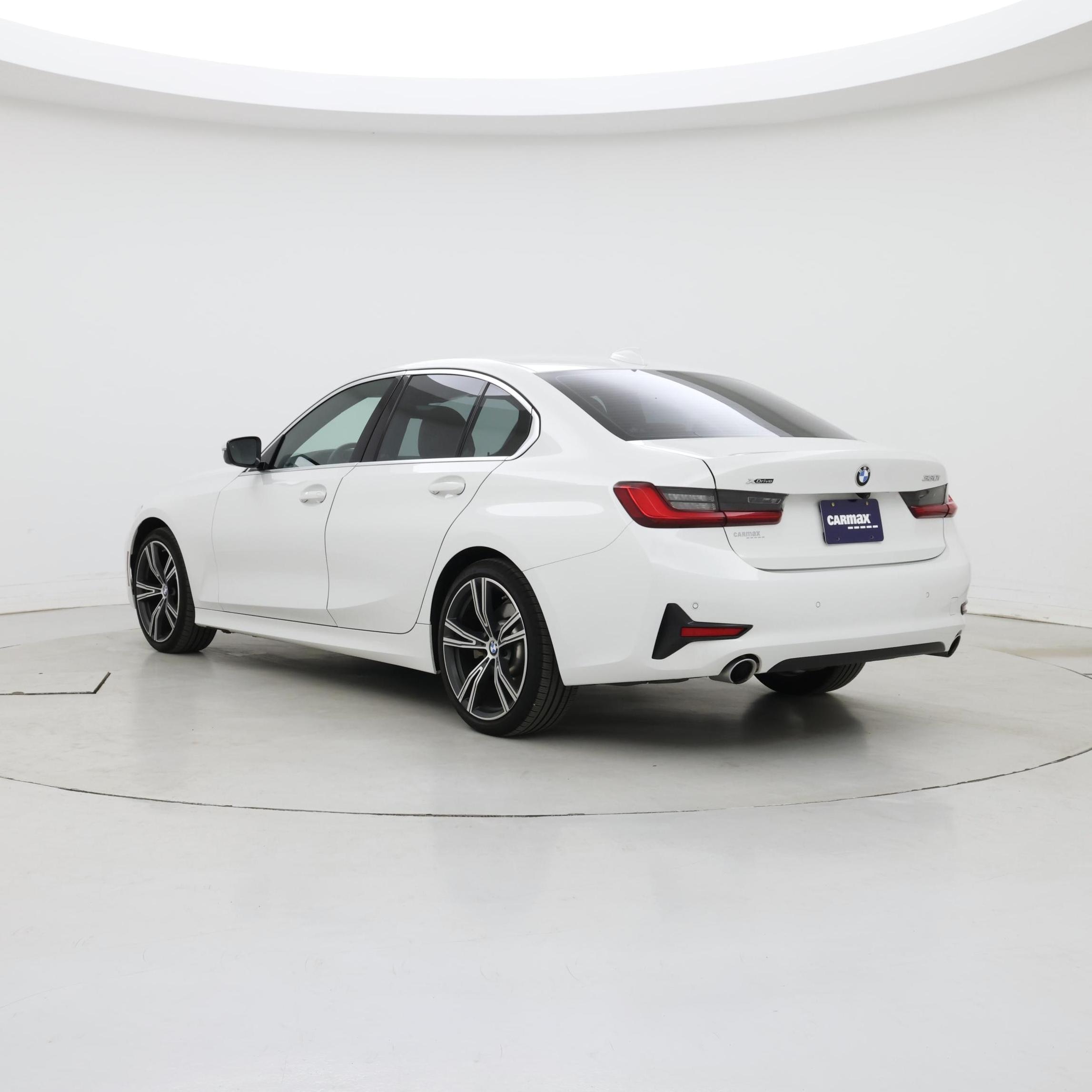 Thumbnail: 2020 BMW 3 Series - 2