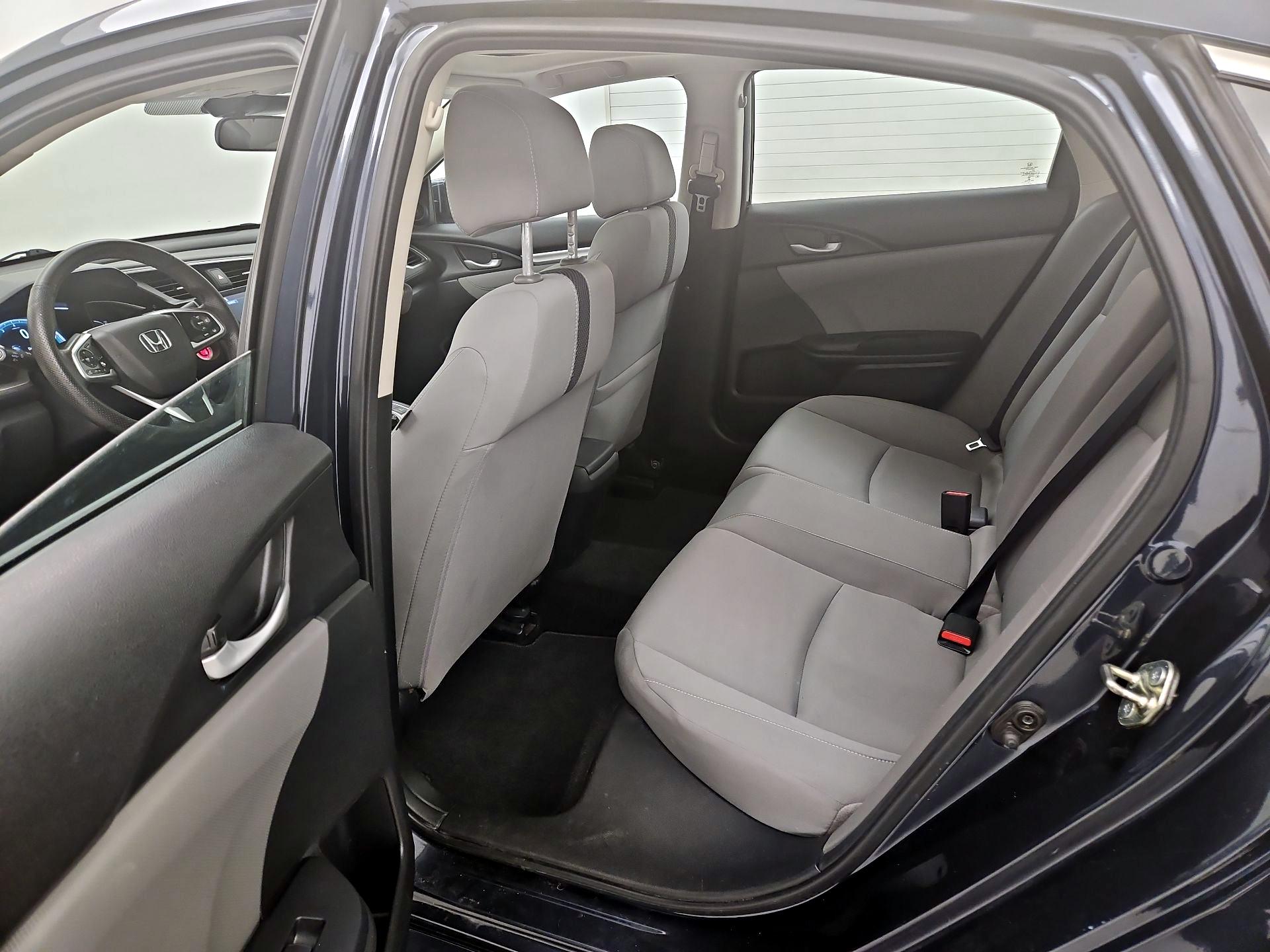 Thumbnail: 2016 Honda Civic - 20