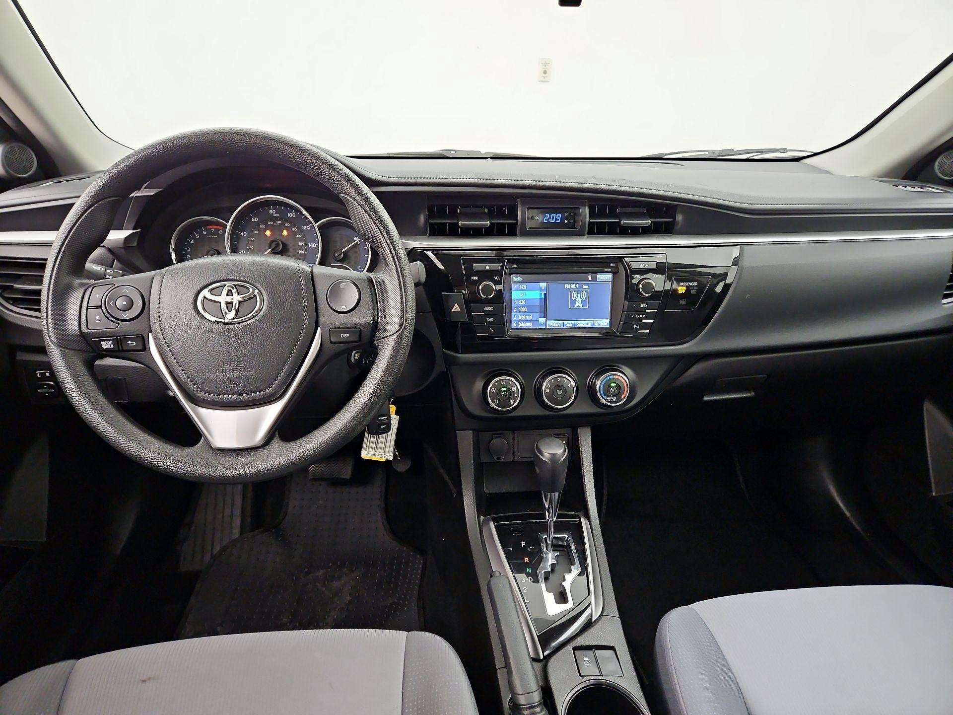 Thumbnail: 2016 Toyota Corolla - 9