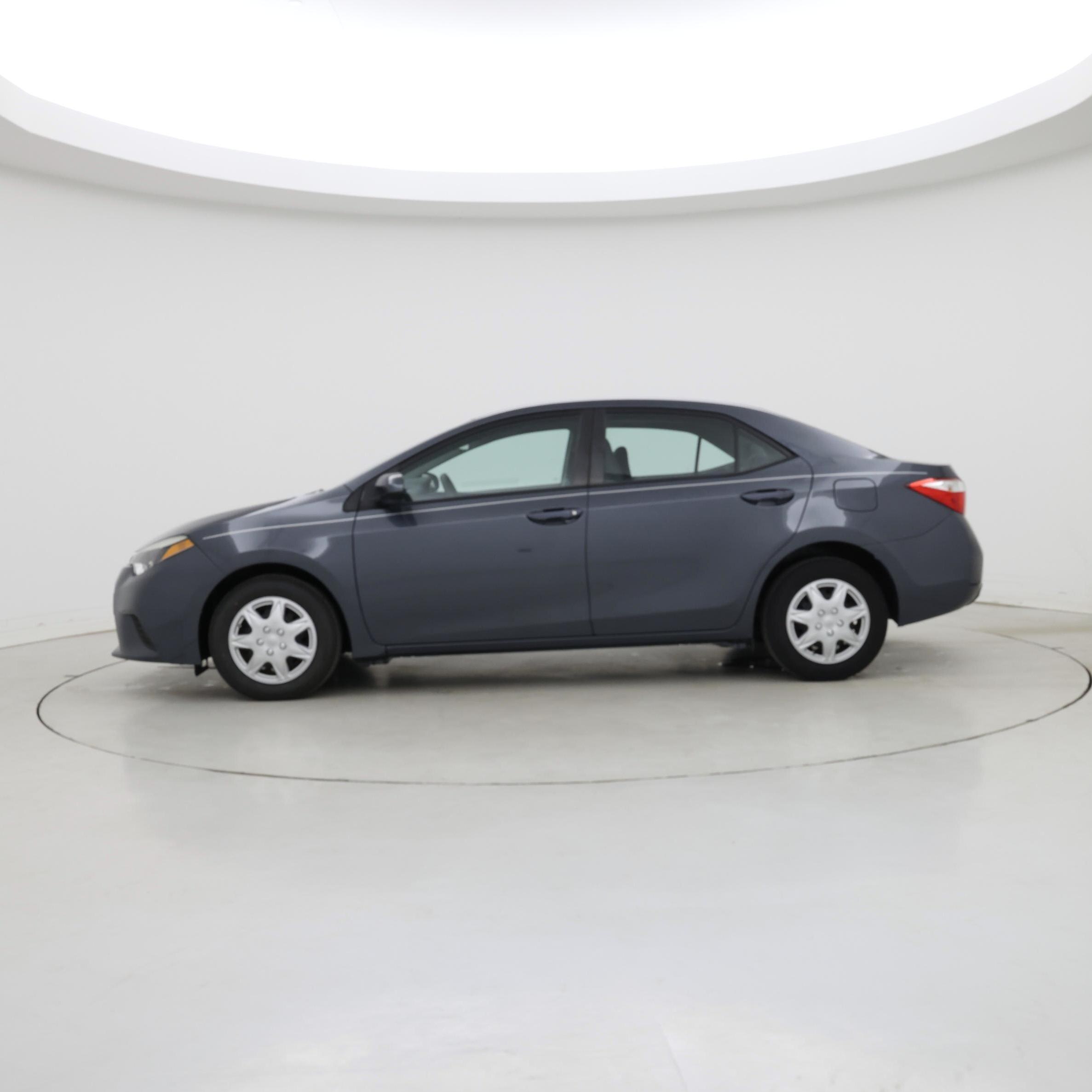 Thumbnail: 2016 Toyota Corolla - 3