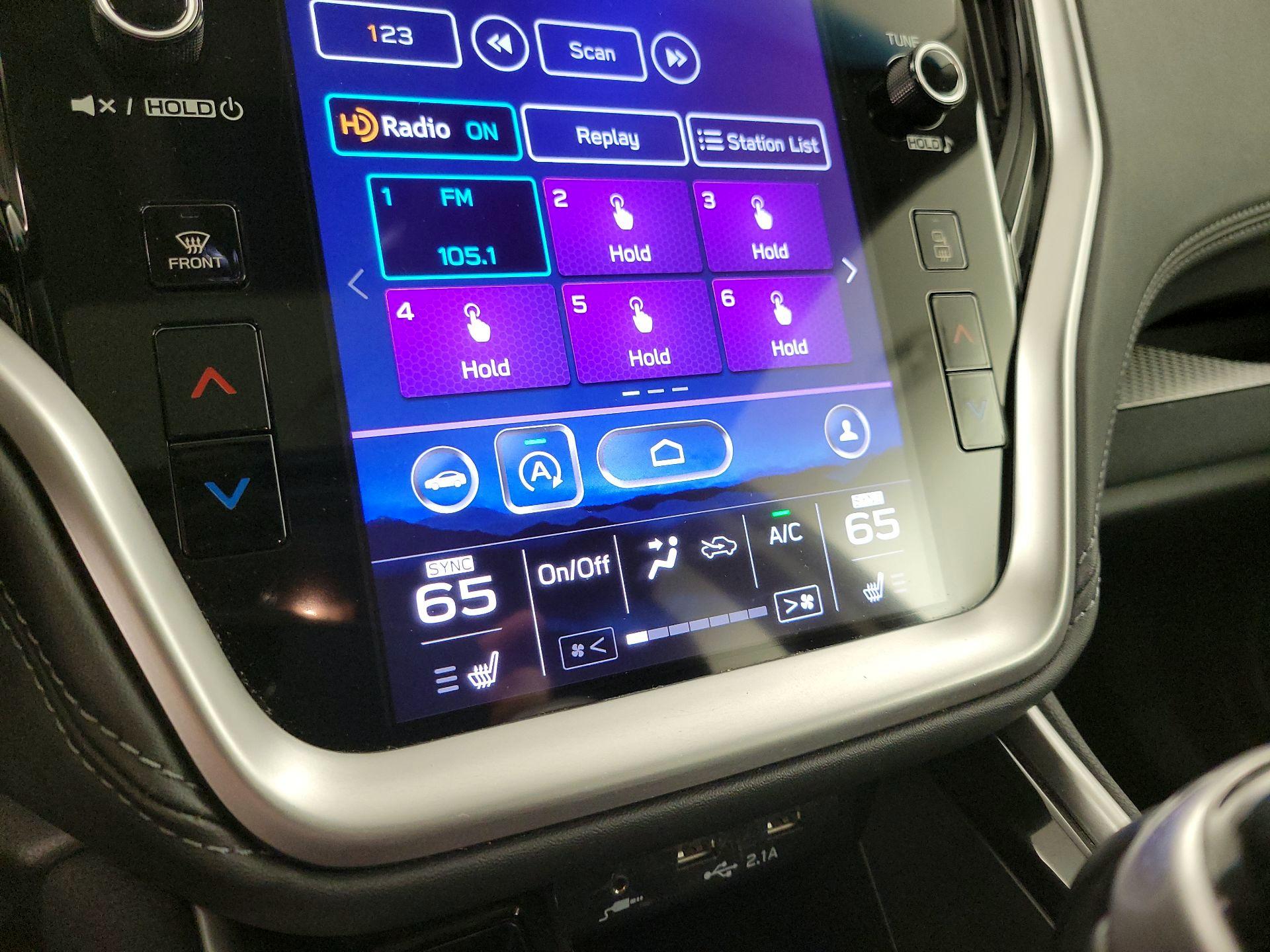 Thumbnail: 2021 Subaru Outback - 17
