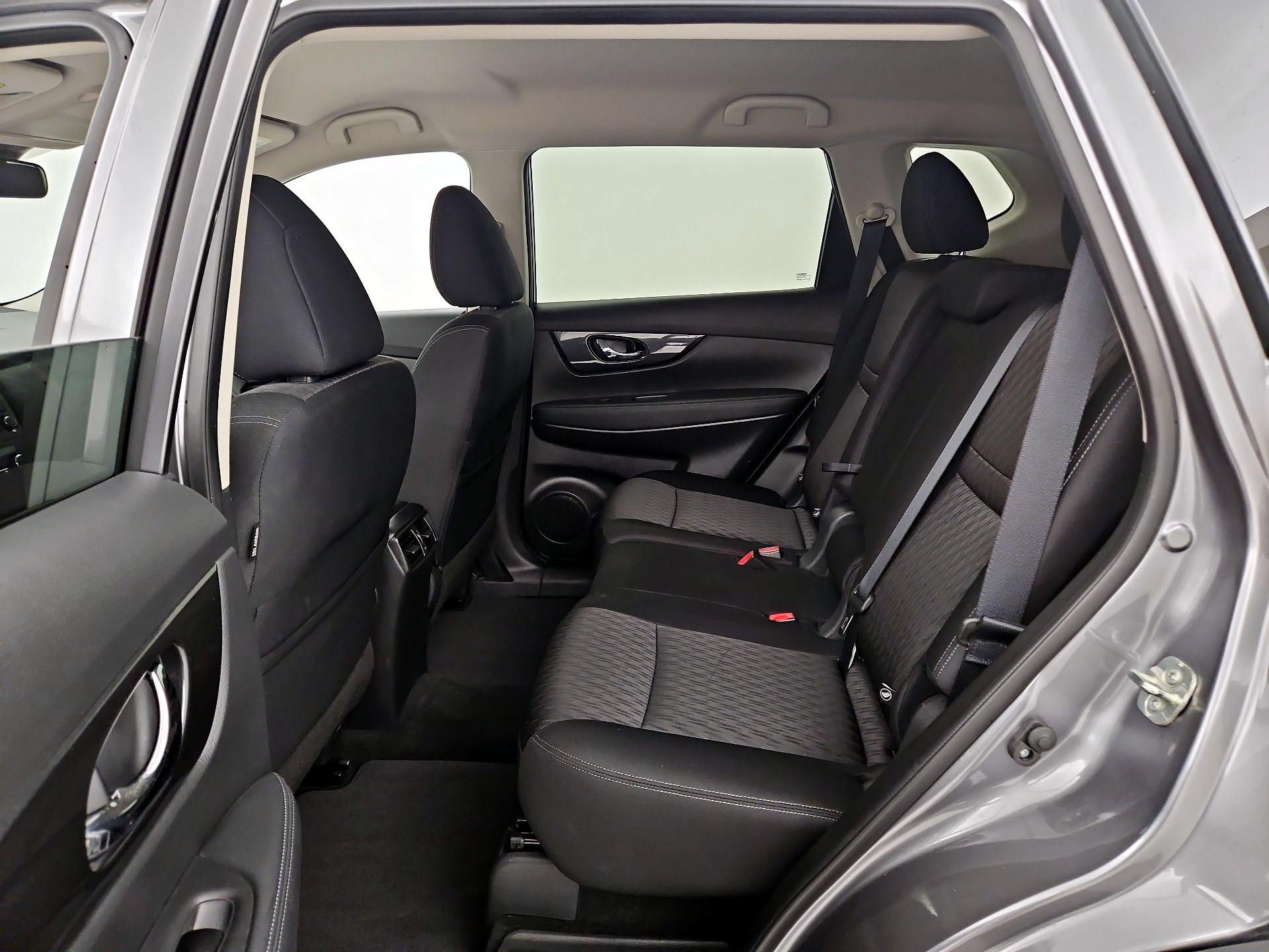 Thumbnail: 2020 Nissan Rogue - 19