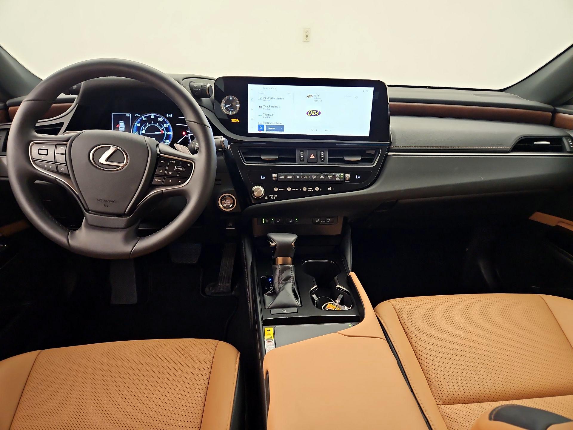 Thumbnail: 2024 Lexus ES - 9