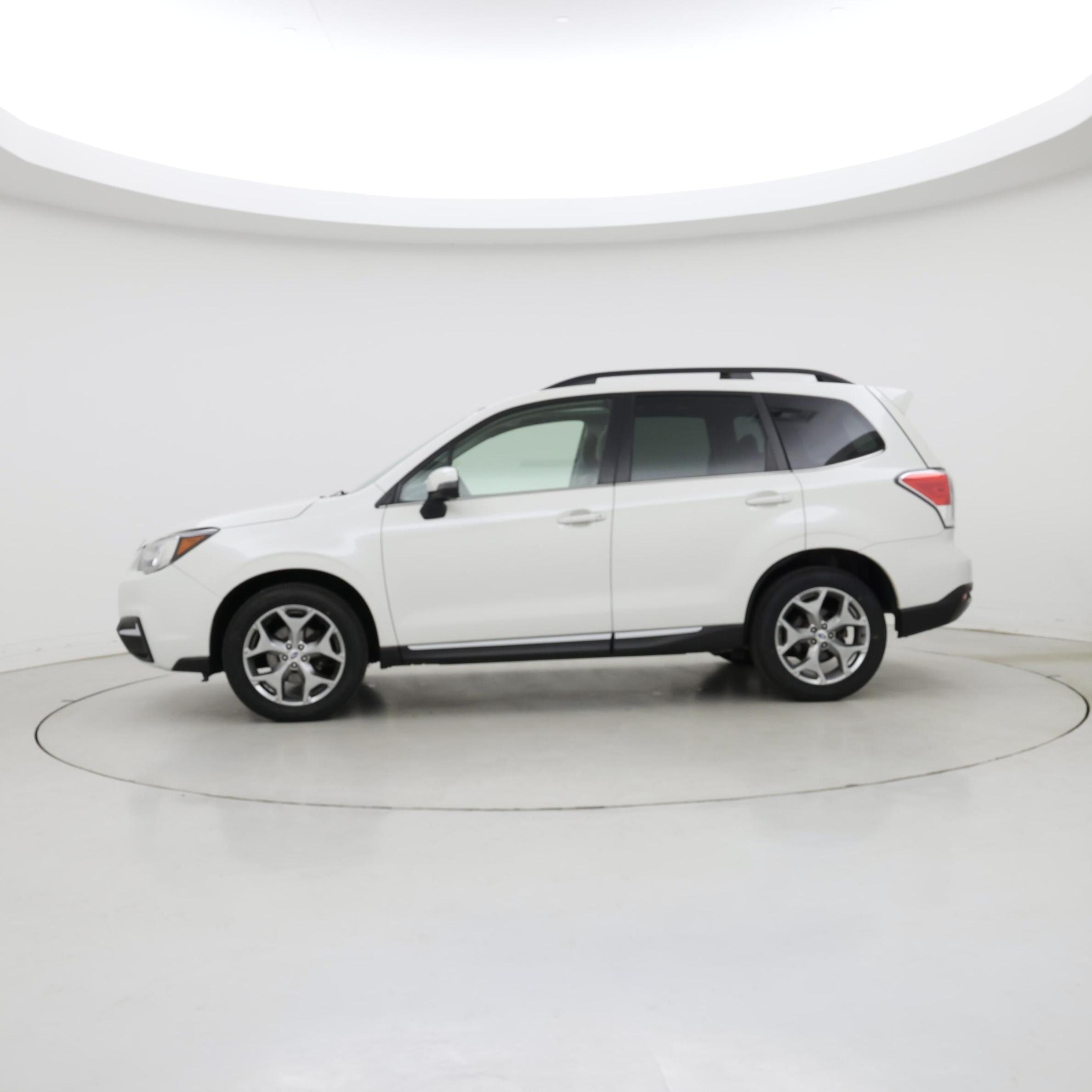 Thumbnail: 2018 Subaru Forester - 3