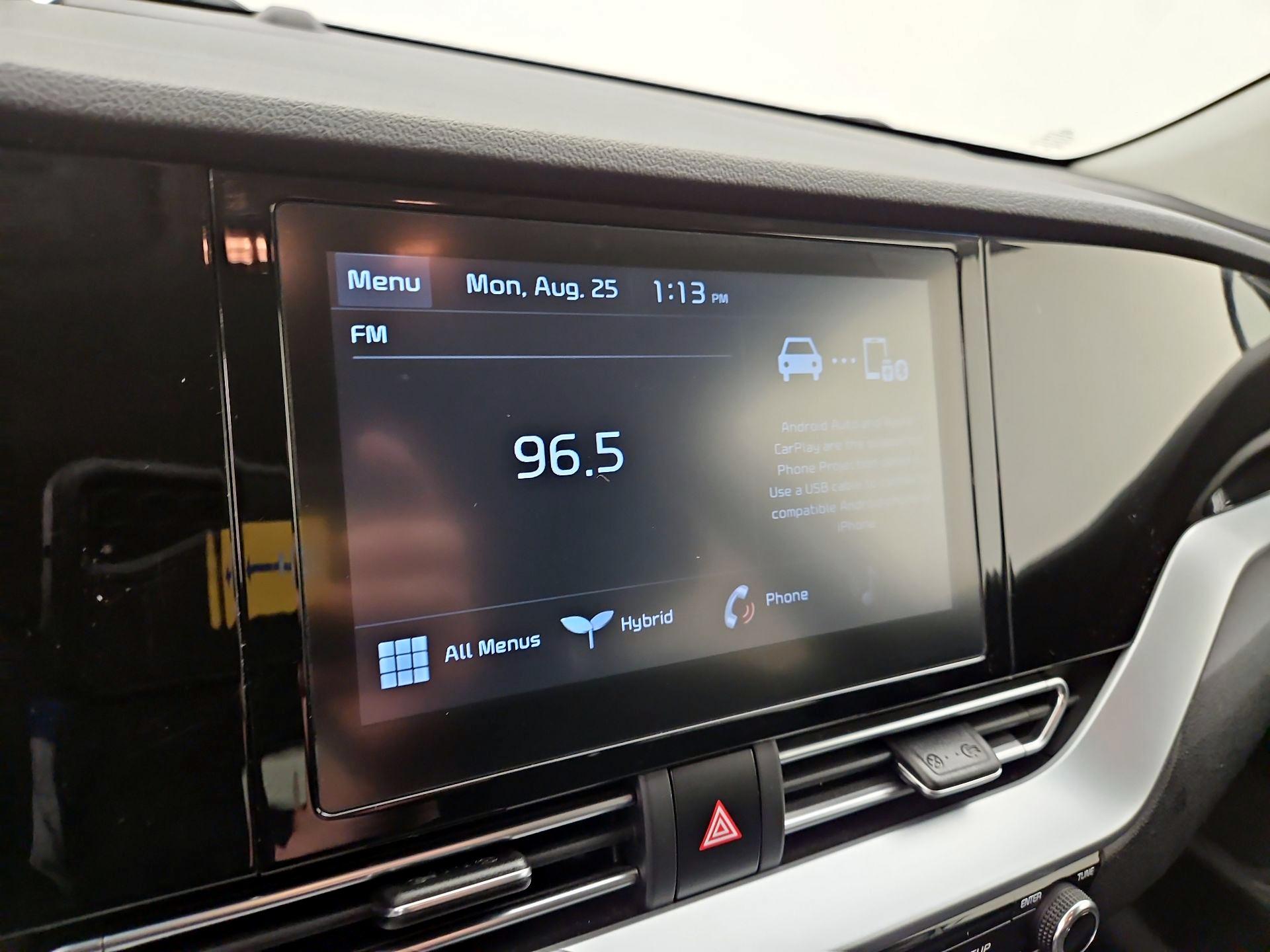 Thumbnail: 2020 Kia Niro - 15