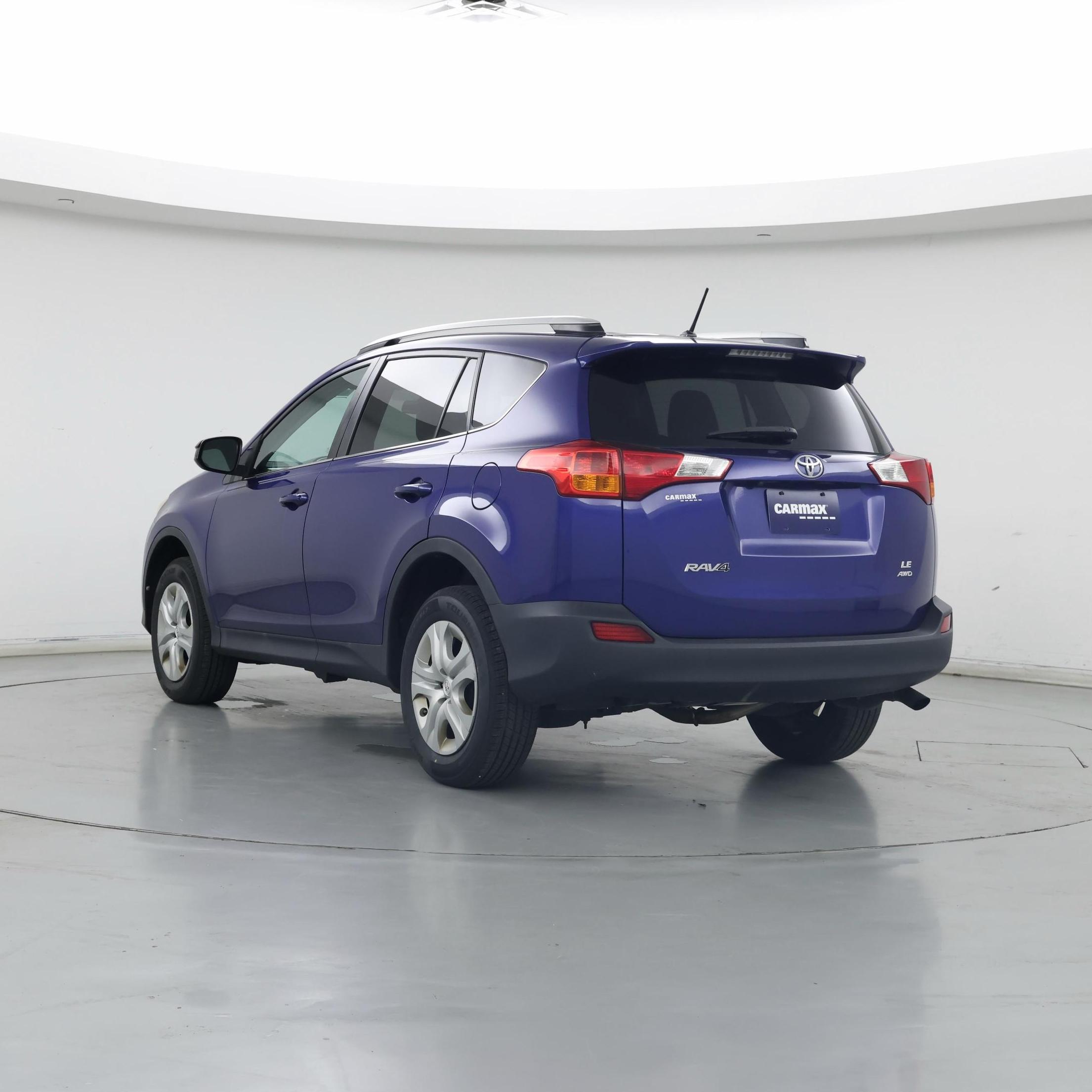 Thumbnail: 2015 Toyota RAV4 - 2